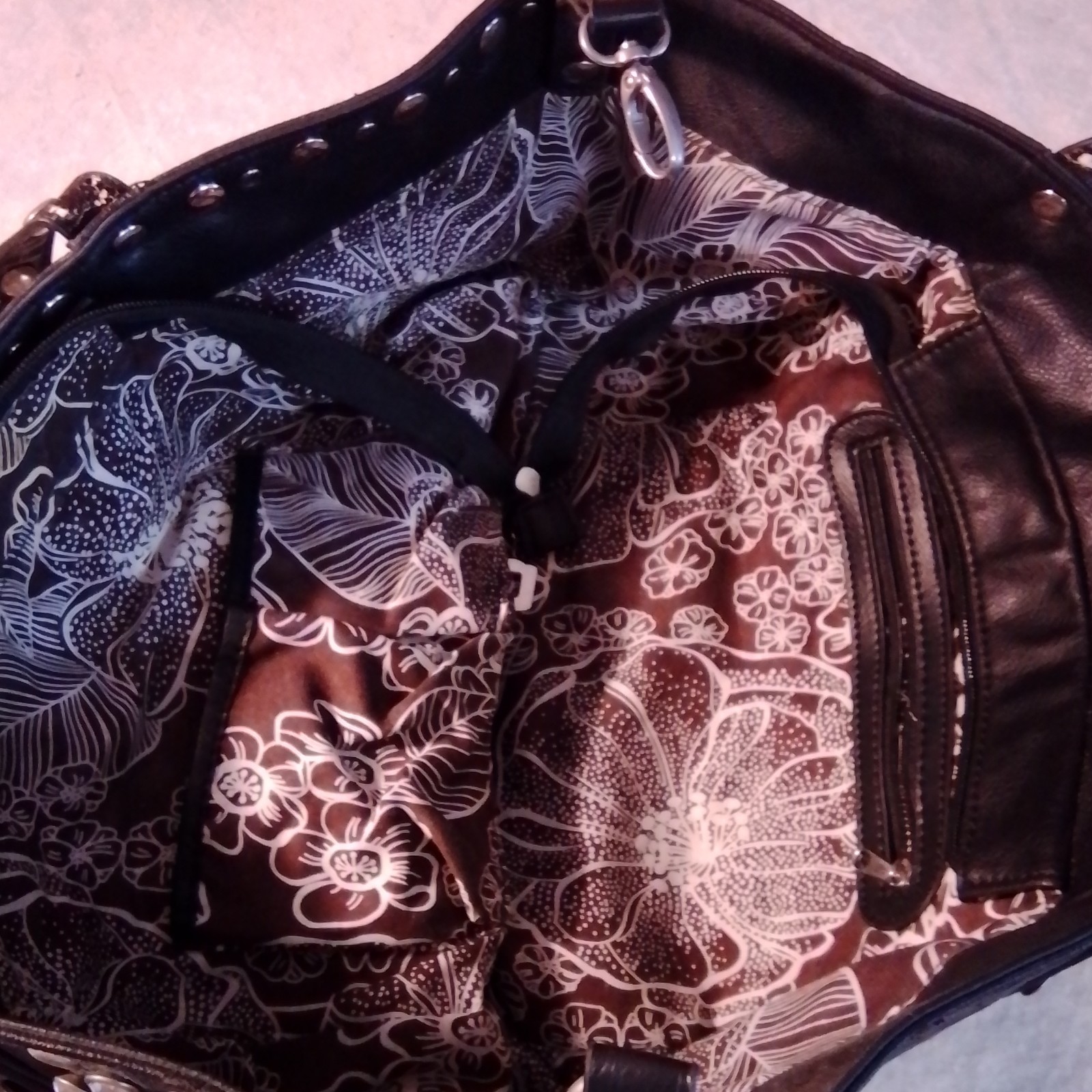 Womens Black Silver Large Shoulder Bag Zip Studded Metallic Floral Lined Pockets