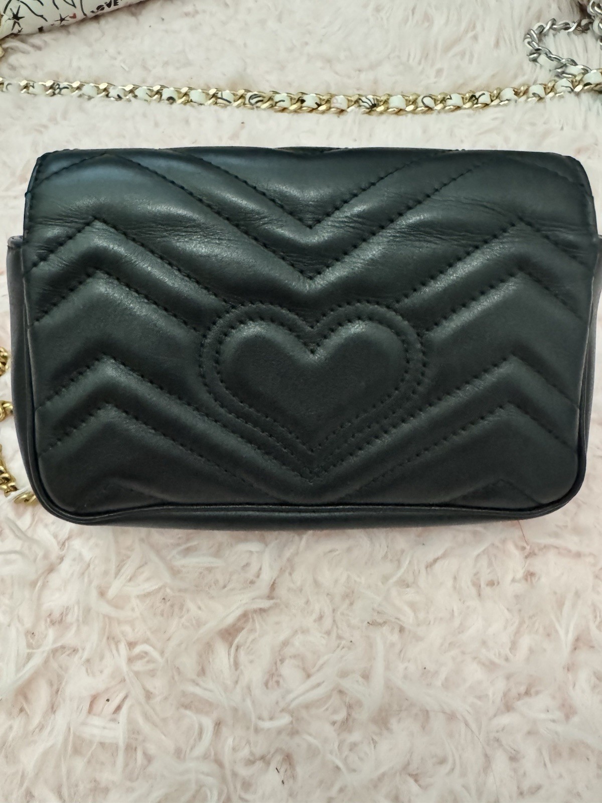 Gucci GG Marmont Black Quilted Chevron Shoulder Bag Gold Chain GG Logo Snap