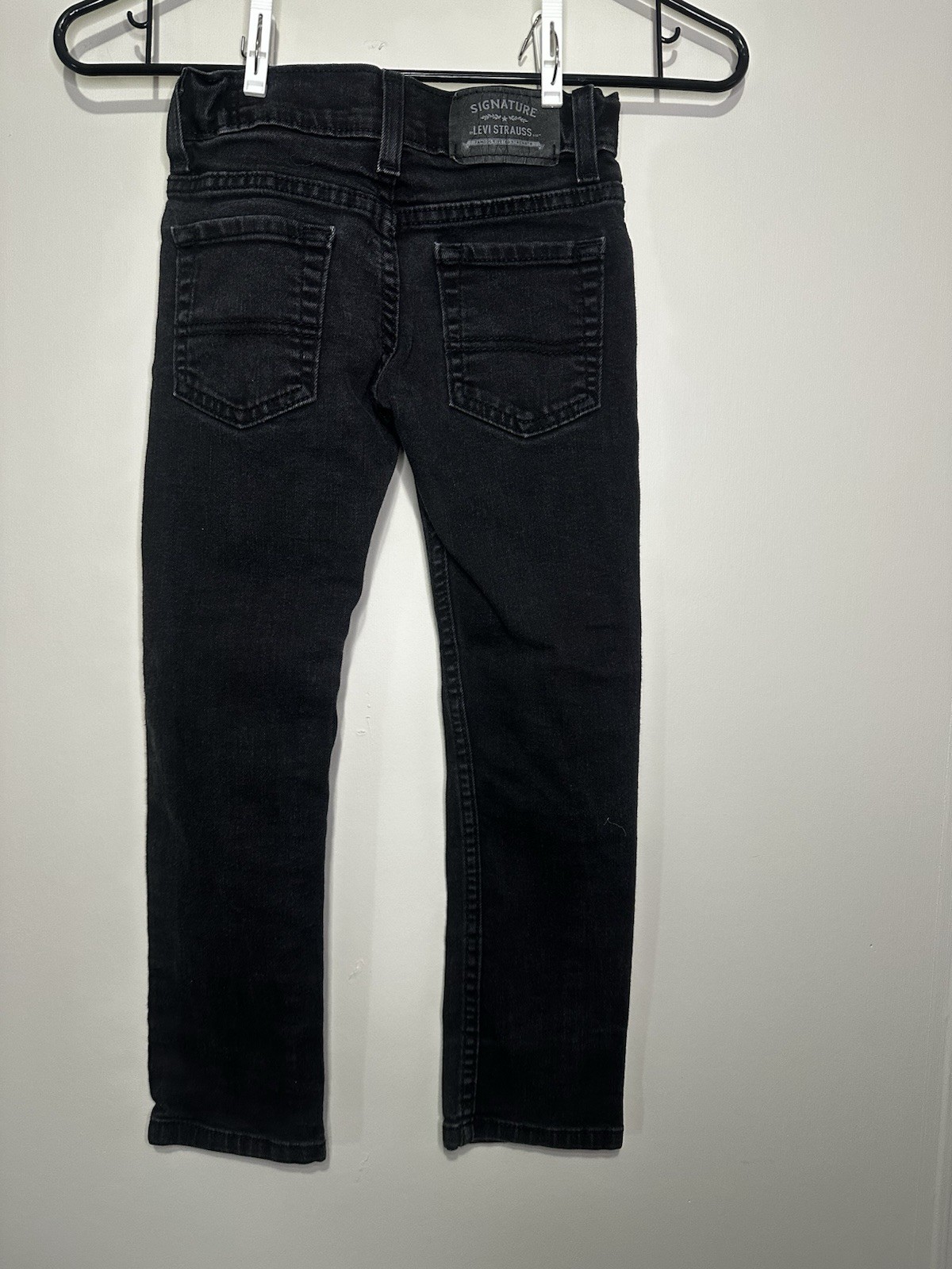 Signature by Levi Strauss & Co. S26 Kid’s Skinny Black Dark Wash Jeans Size 7