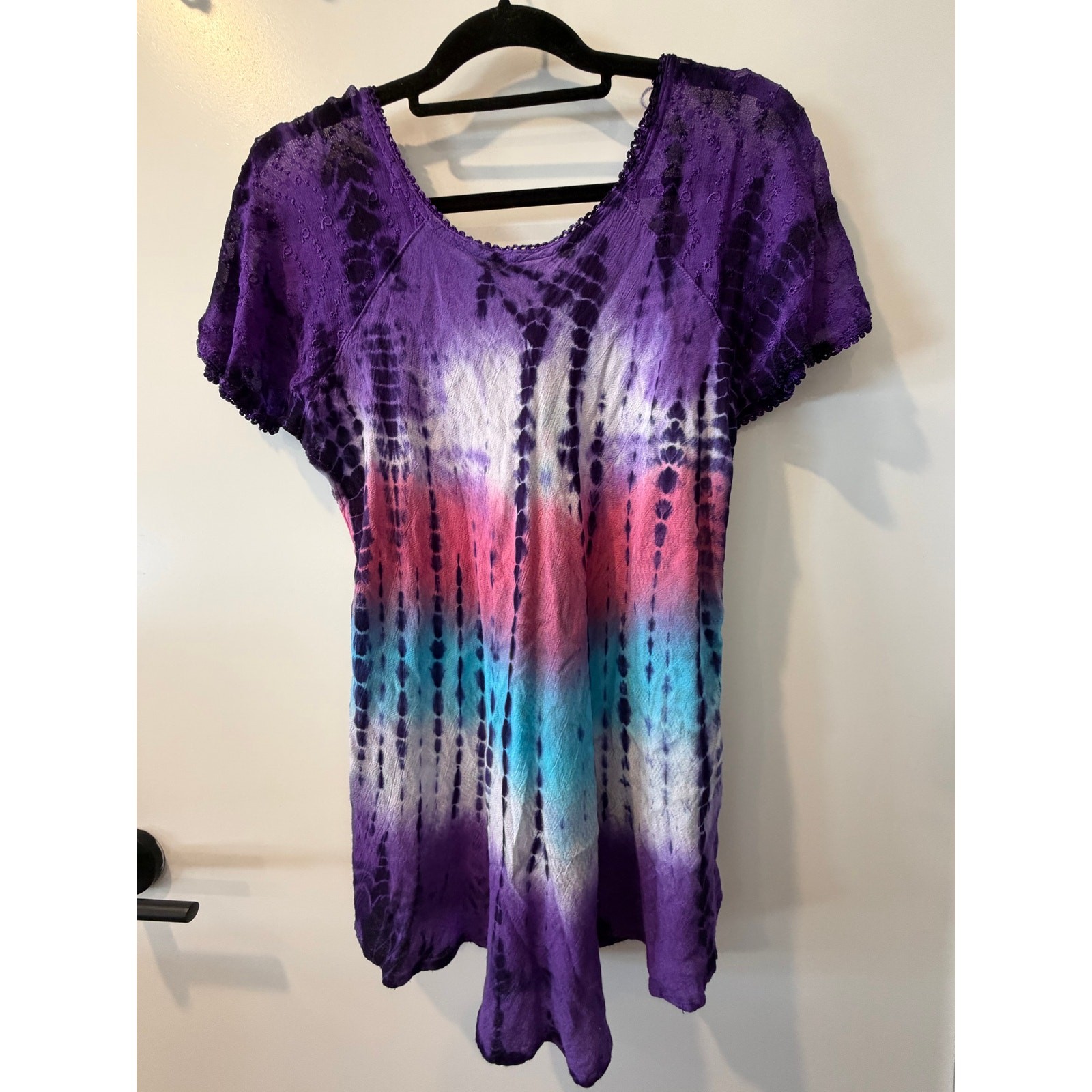 Vintage Advanced Apparels Tie-Dye T-Shirt Bohemian Fun Flowy Summer Top