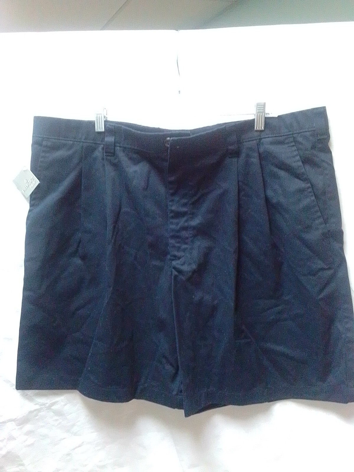 Cherokee Nanotex Fabric Size 42 Chino Dress Shorts