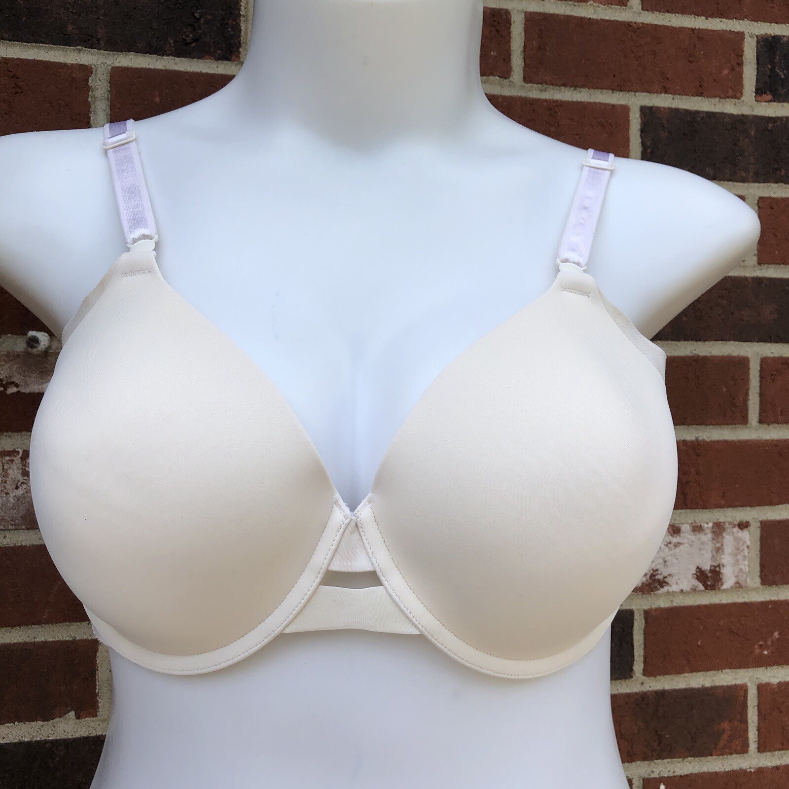 warners 38D off white underwire bra 2 hooks RB5781A underwire lightly padded