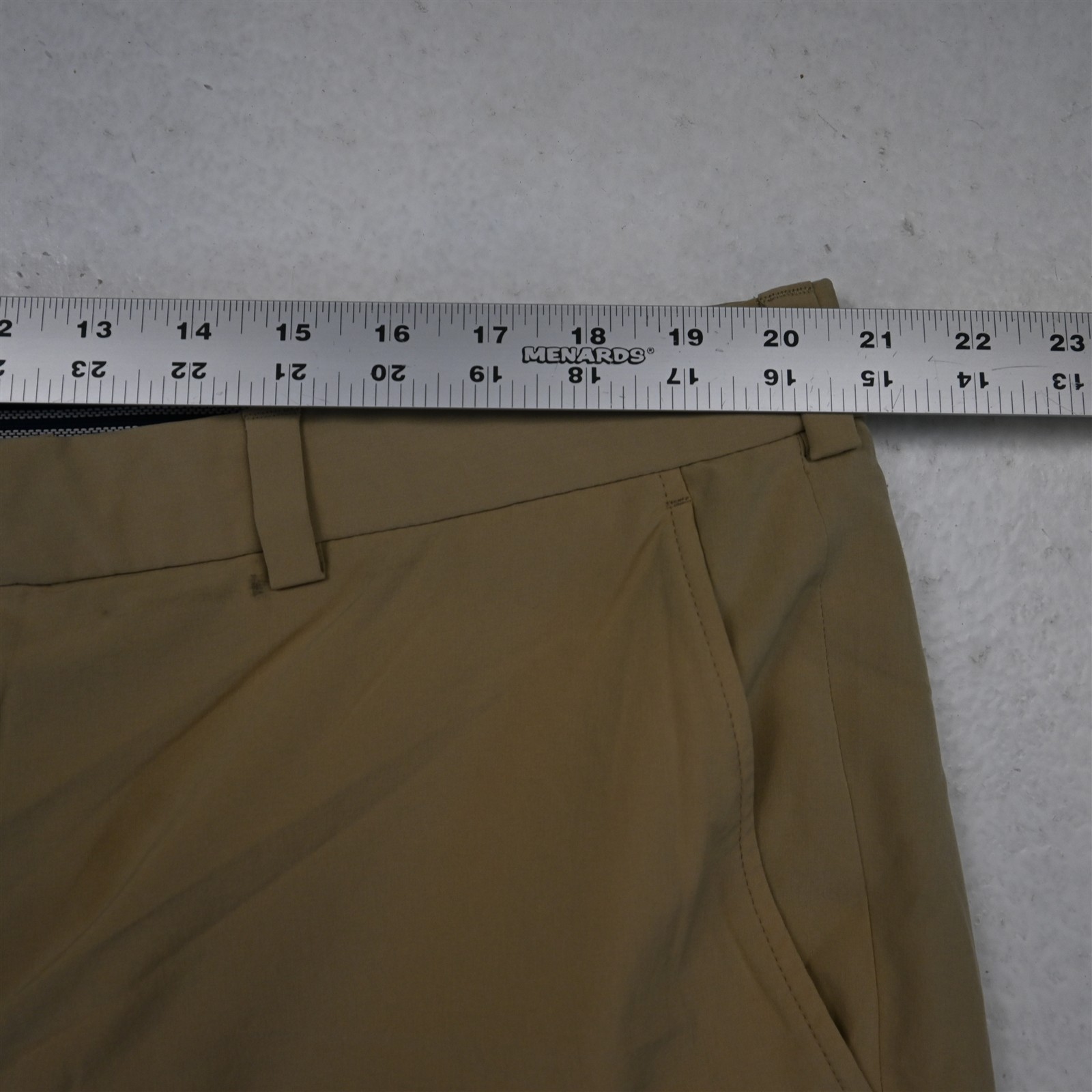 Brooks Brothers 42×8.75″ Khaki Performance Flat Front Dress Mens Shorts