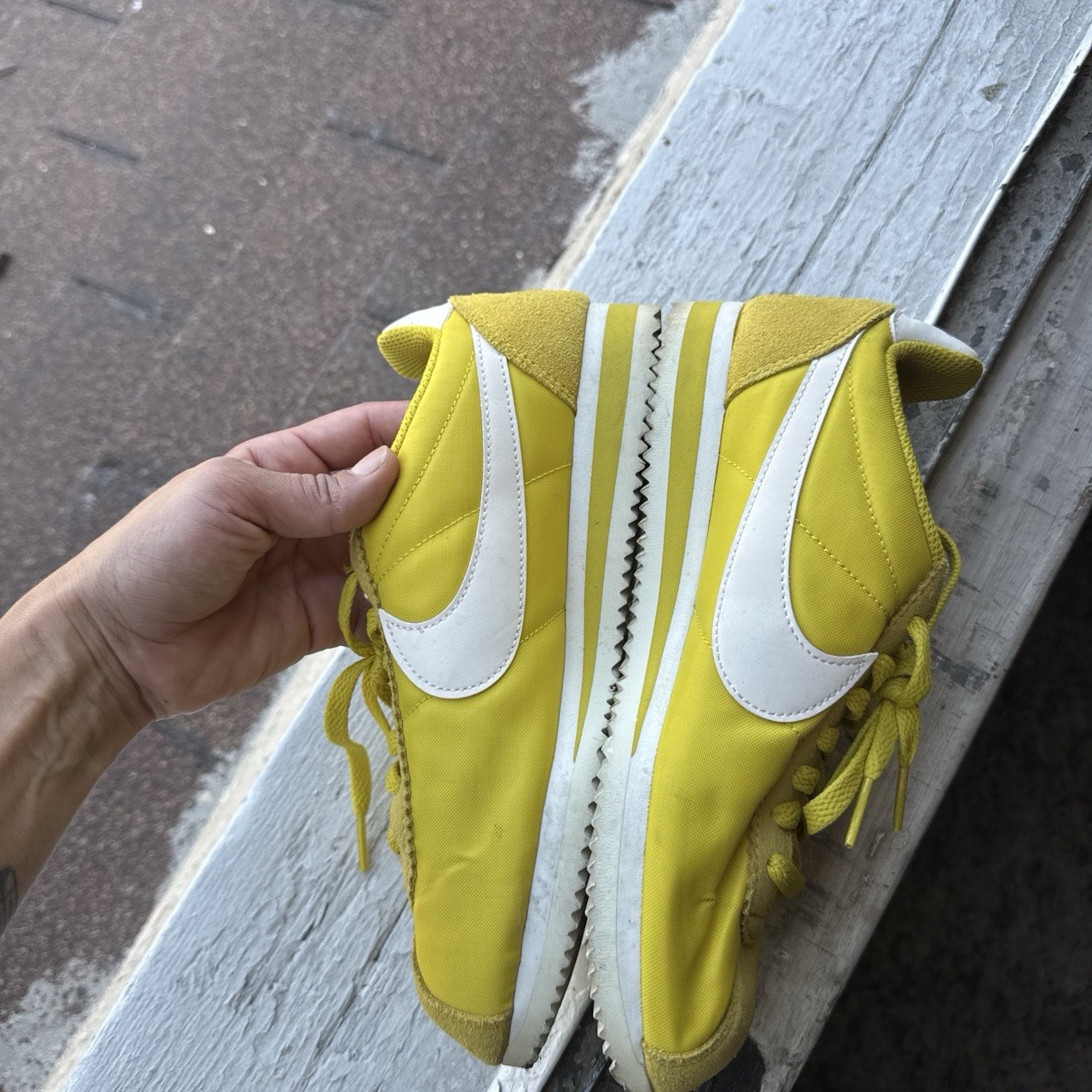 Nike Cortez Yellow/White Low Top Lace-Up Nylon Sneaker Rubber Sole Unisex