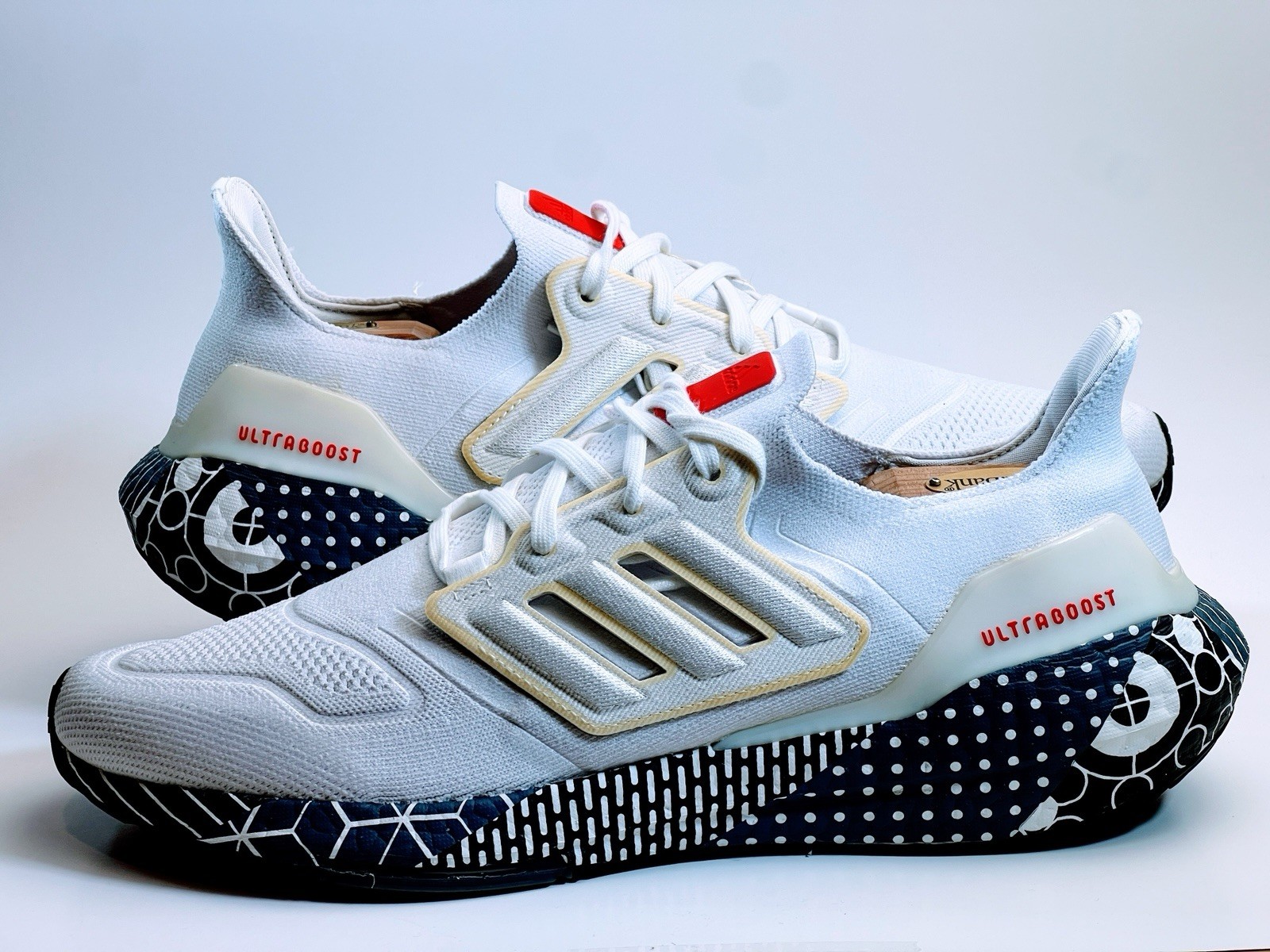Adidas UltraBoost 22 Patchwork Graphic Cloud White Men’s Size 11.5 [GW6912]