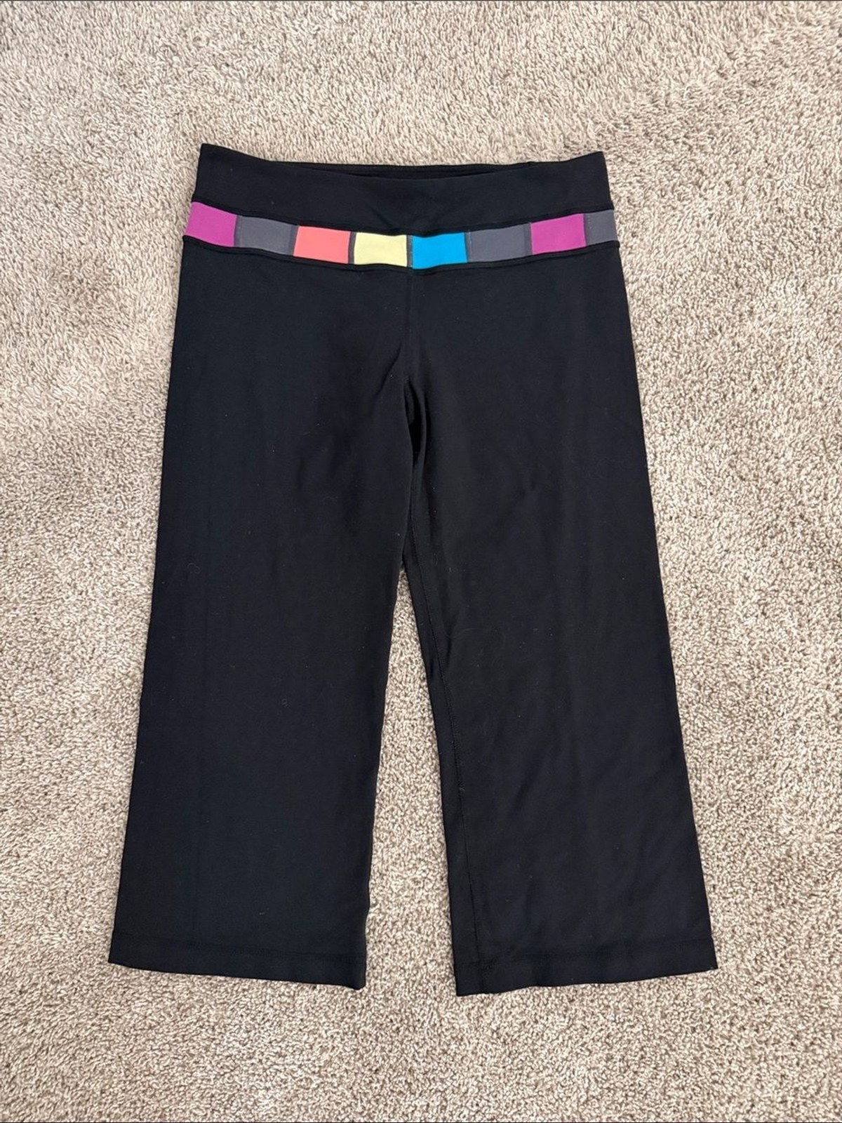 VTG Y2K Lululemon Reversible Wide Leg Black Crop Capri Yoga Pants – Size 6