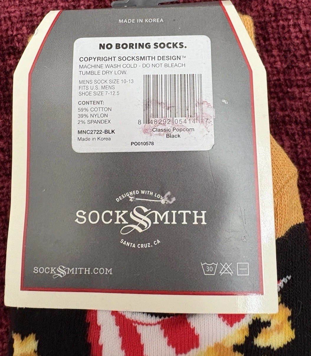 NWT 2 Pair Socksmith Popcorn Graphic Crew Socks Men’s Sock Size 10-13 OSFM
