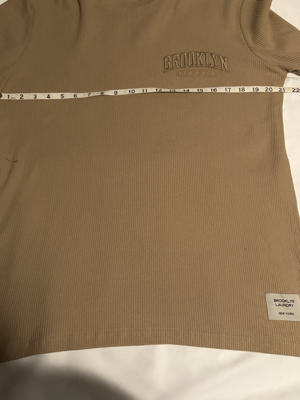 Men’s Medium Brooklyn New York Naturel Long Sleeve Shirt
