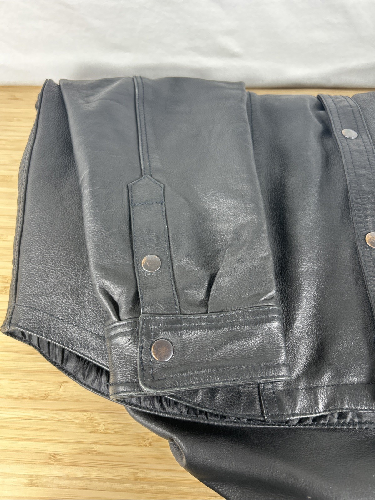 Vintage Men’s Genuine Leather Jacket (XL ~ Fits Like L) Name of Quality Products