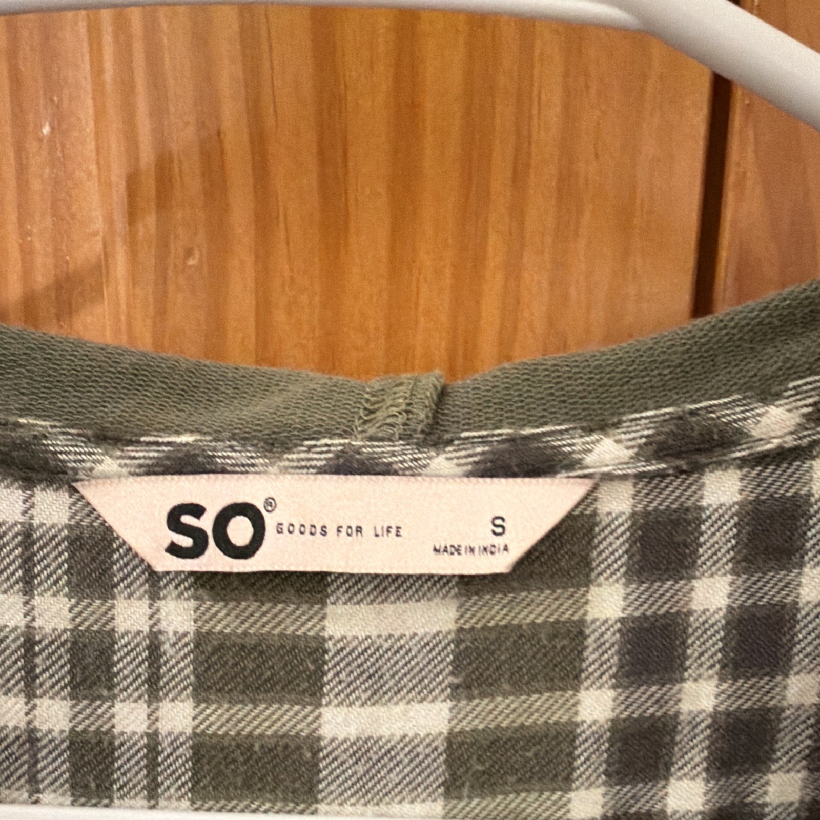 SO Women’s Green & White Plaid Hooded Button-Up Long Sleeve Shirt Size S