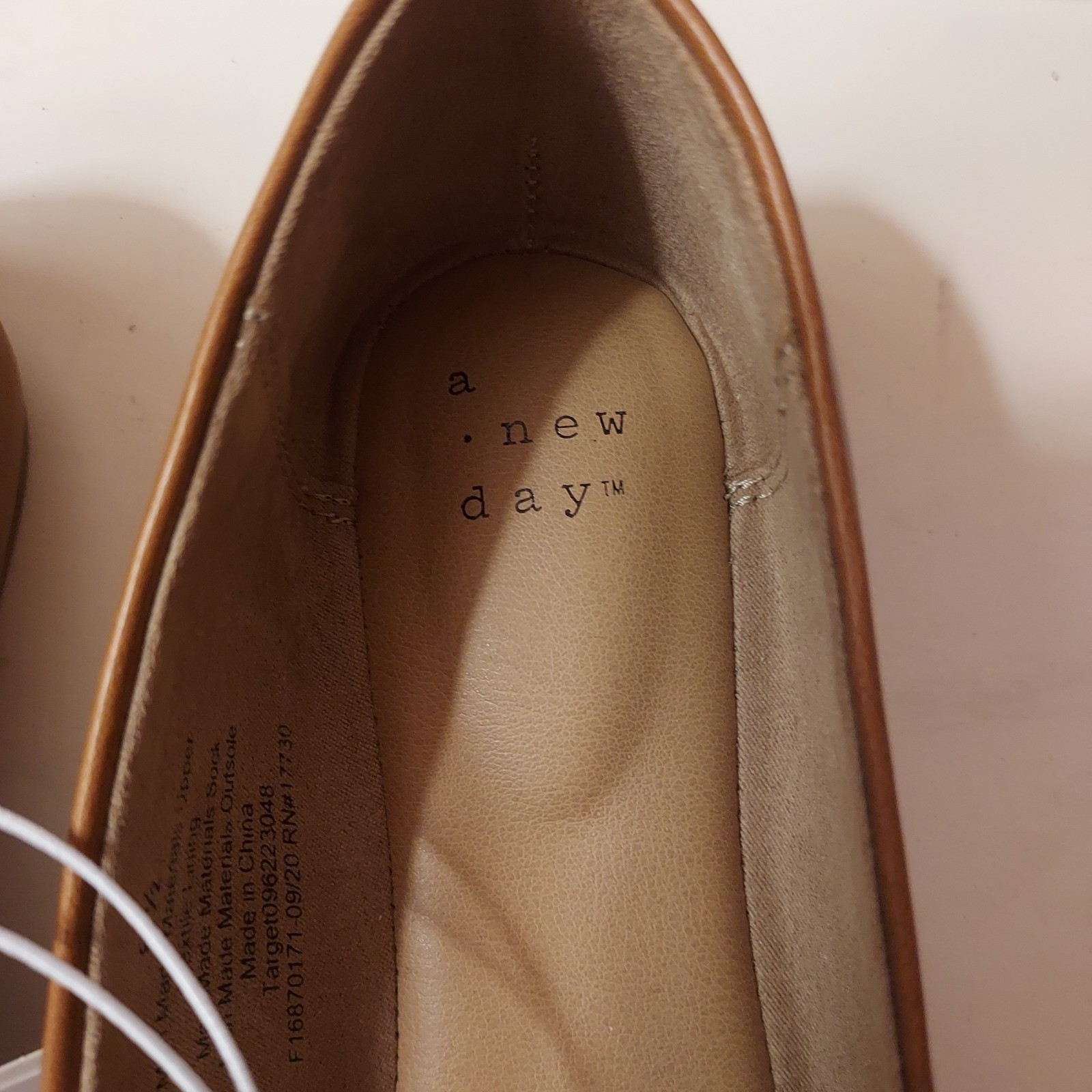 A New Day NWT “Micah” Cognac Brown Memory Foam Loafer Flats Wmn’s Sz 6 1/2