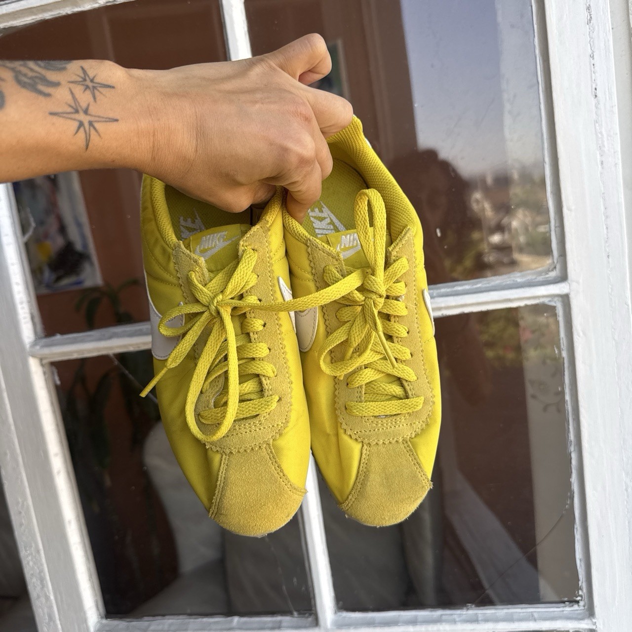 Nike Cortez Yellow/White Low Top Lace-Up Nylon Sneaker Rubber Sole Unisex