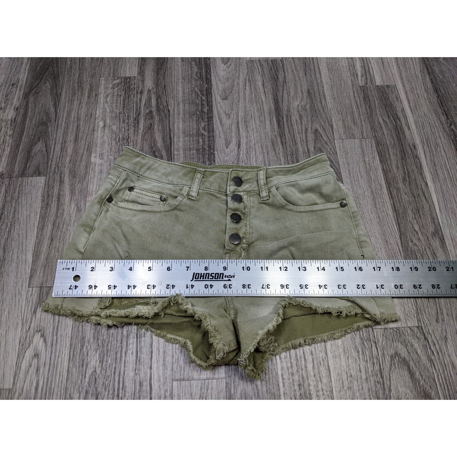 Sun & Shadow Womens Size 25 Distressed Fringe Hem Button Fly Green Jean Shorts