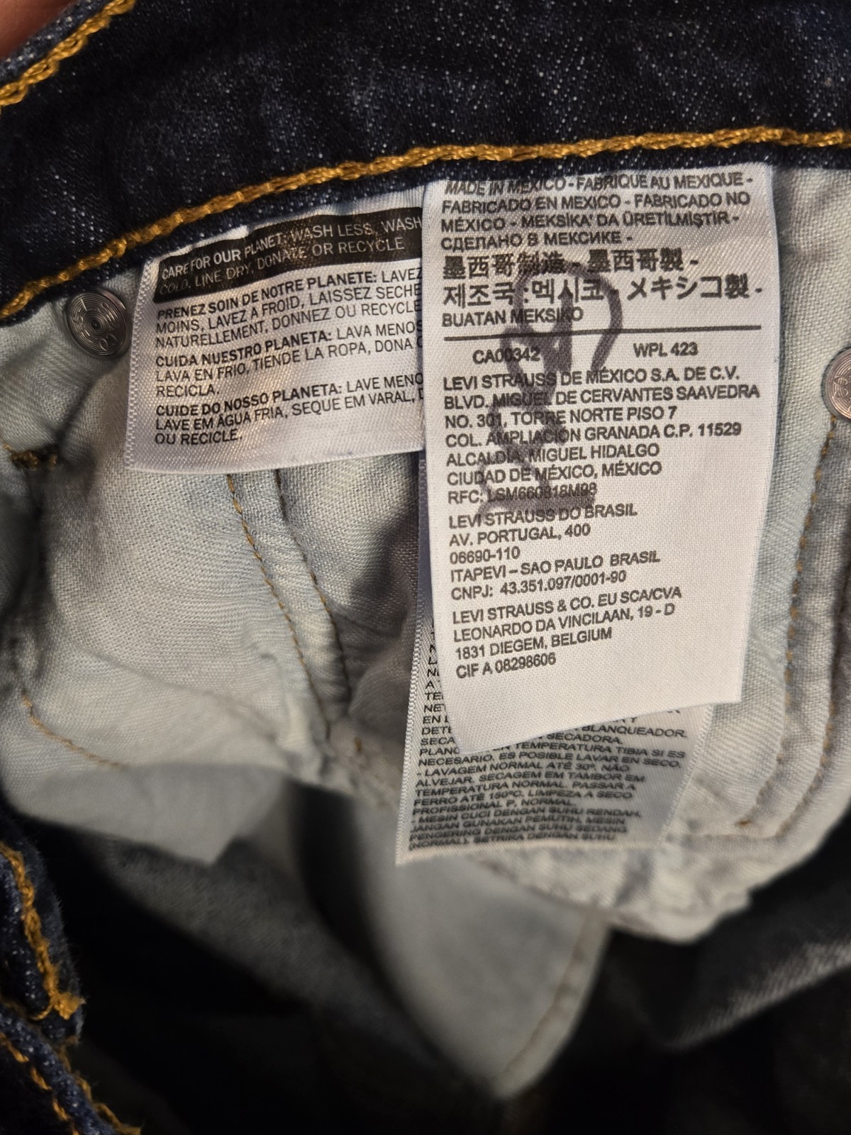 Levi’s 505 Regular Fit Jeans Men’s 32×32 Dark Wash Straight Leg Denim Red Tab