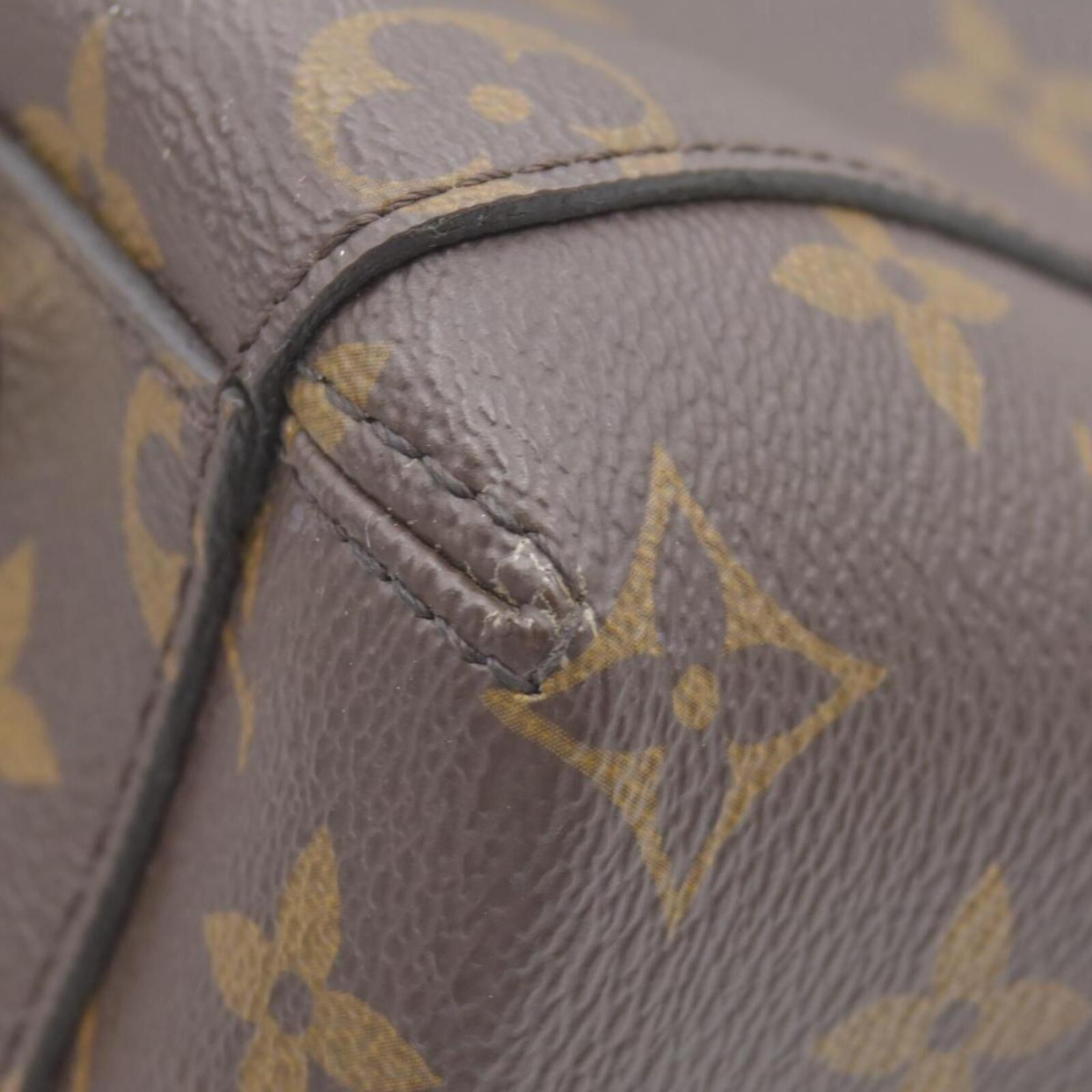 $2750 2017 Louis Vuitton Monogram Montaigne BB CA1147