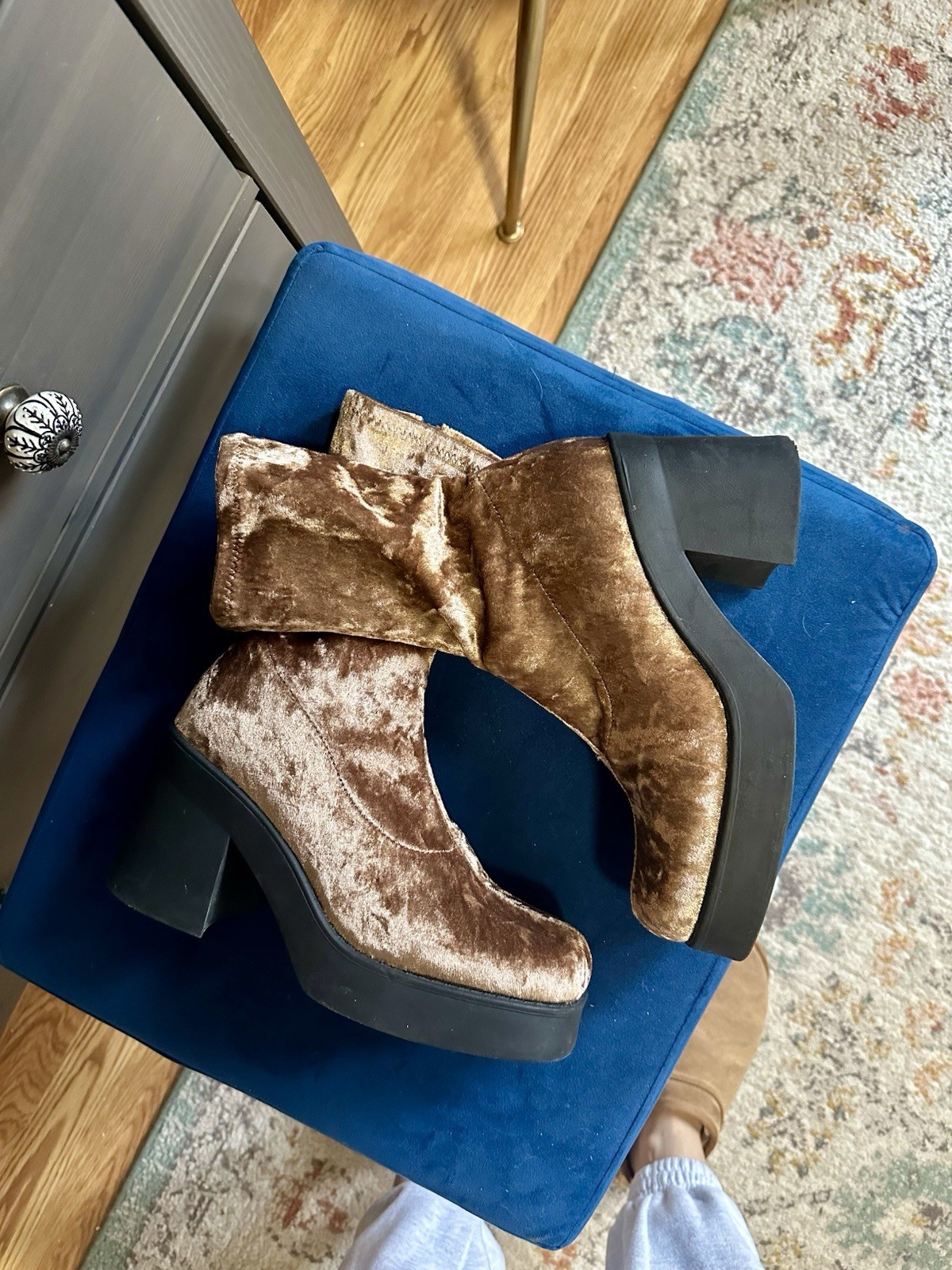 Steve Madden Katy Perry Brown Velvet Platform Ankle Bootie 8M
