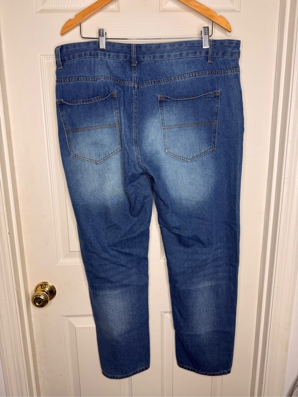 Women’s blue jeans size 0xl- waist 38/40”