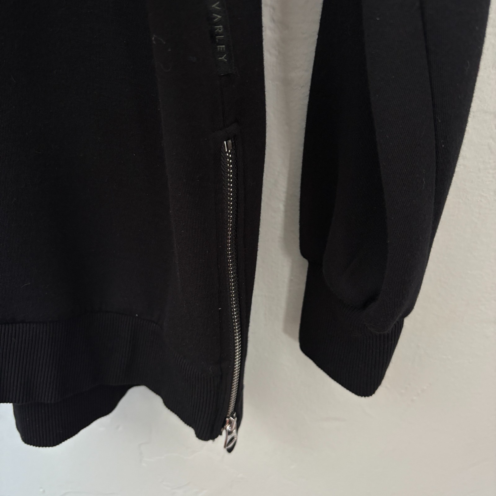 Varley Doublesoft Charter Sweatshirt 2.0 Women Size Medium Black Pullover FLAW