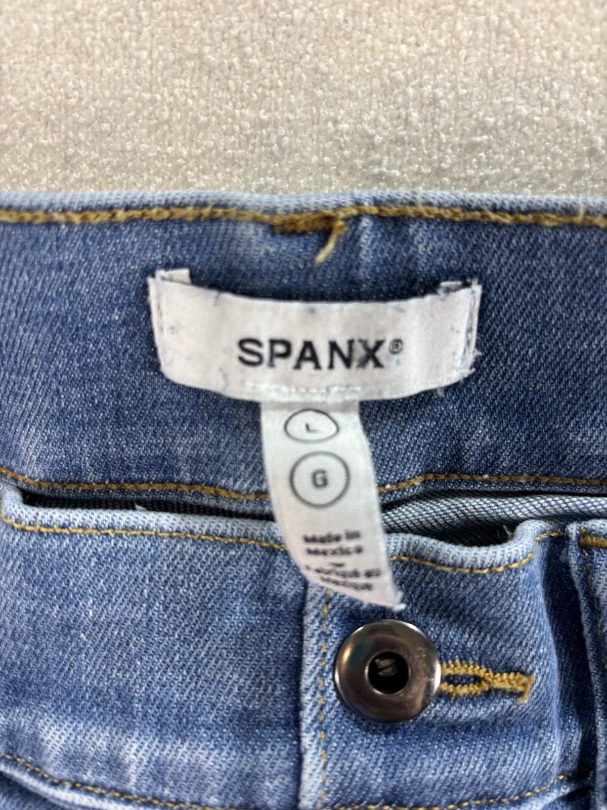 SPANX Flare Jeans Women’s Large Blue High Rise Stretch Denim Raw Hem 28×27