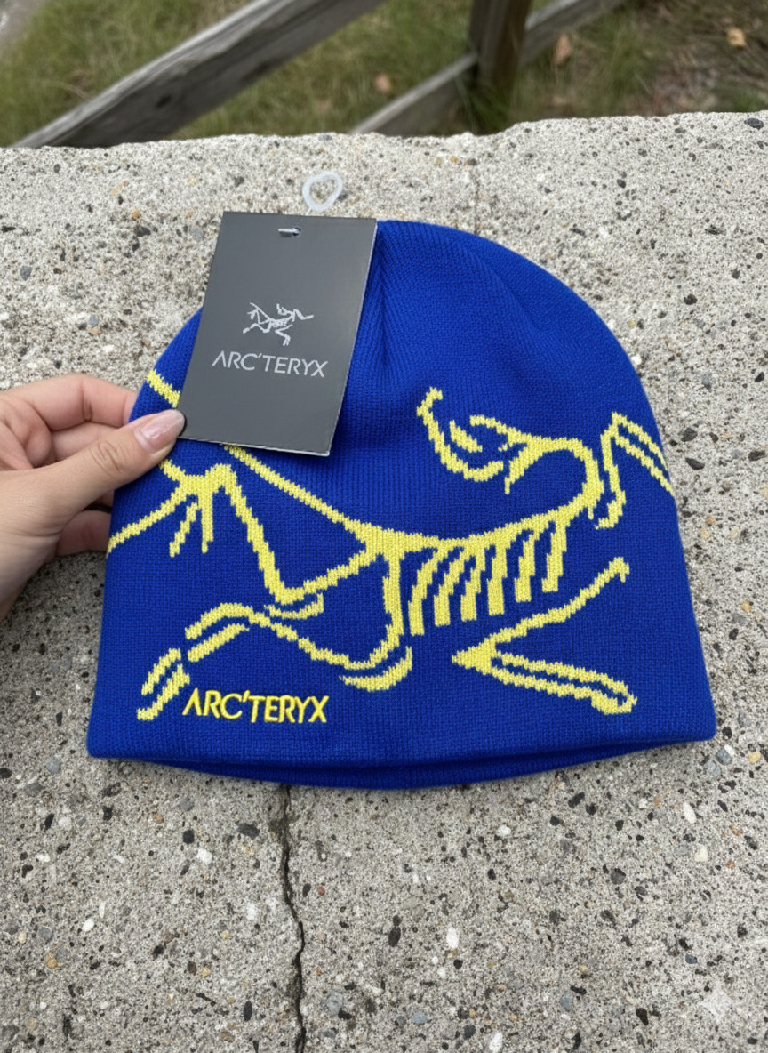 Arc’teryx Bird Head Toque Beanie Blue Yellow Logo NWT Unisex