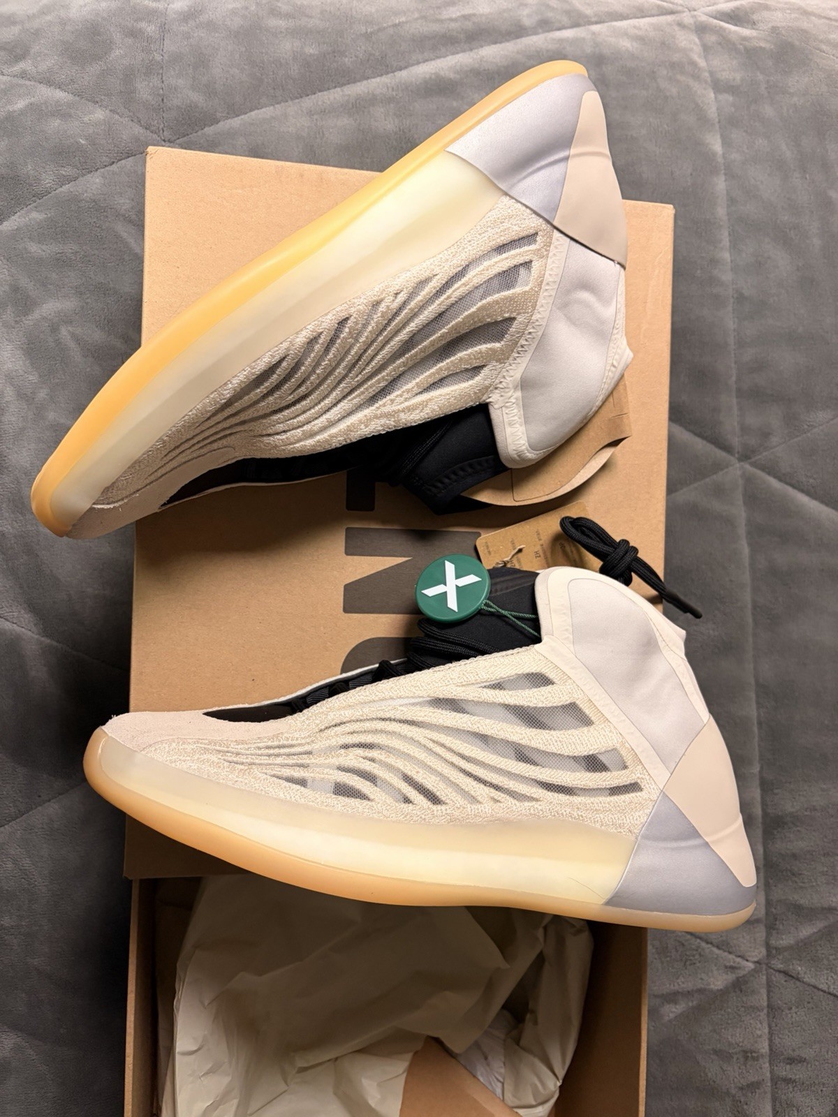 Yeezy Qntm Slate Size 12 New