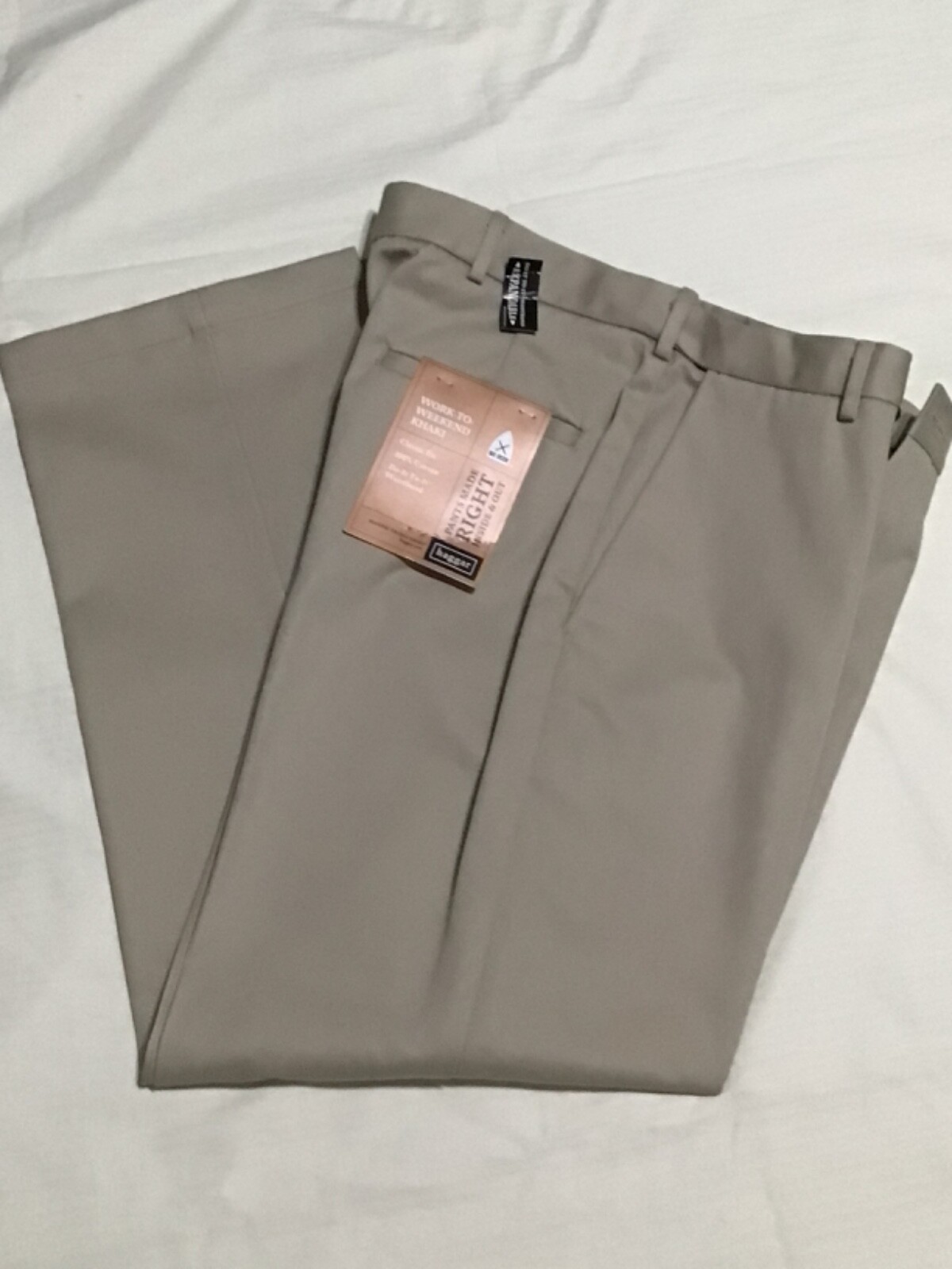 NWT HAGGAR MENS CHINO KHAKI WORK to WEEKEND CLASSIC FIT EXPANDABLE WAIST 32W/28L