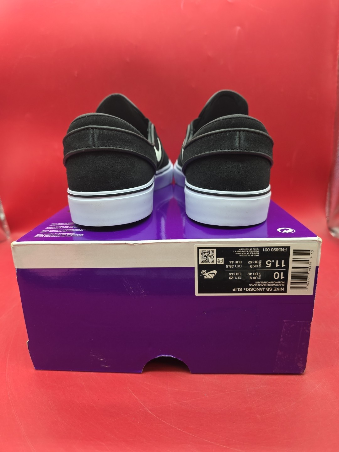 Nike SB Janoski Slip on Mens Size 10 Black White Leather Skate Shoes FN5893 001