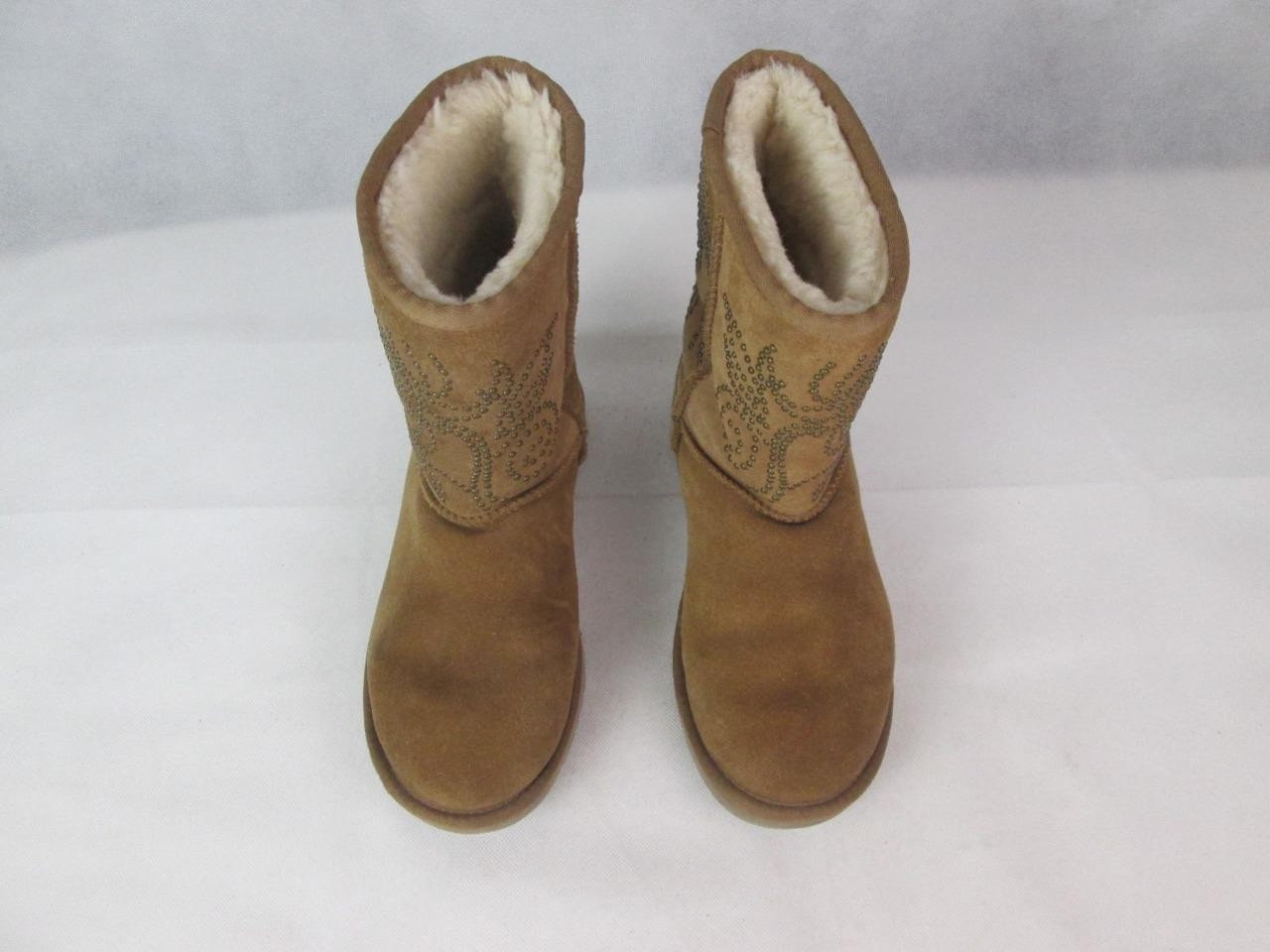 UGG AUSTRALIA ADELAIDE WOMENS CHESTNUT STUDDED SUEDE SHEEP SKIN BOOTS SZ: 6 EUC