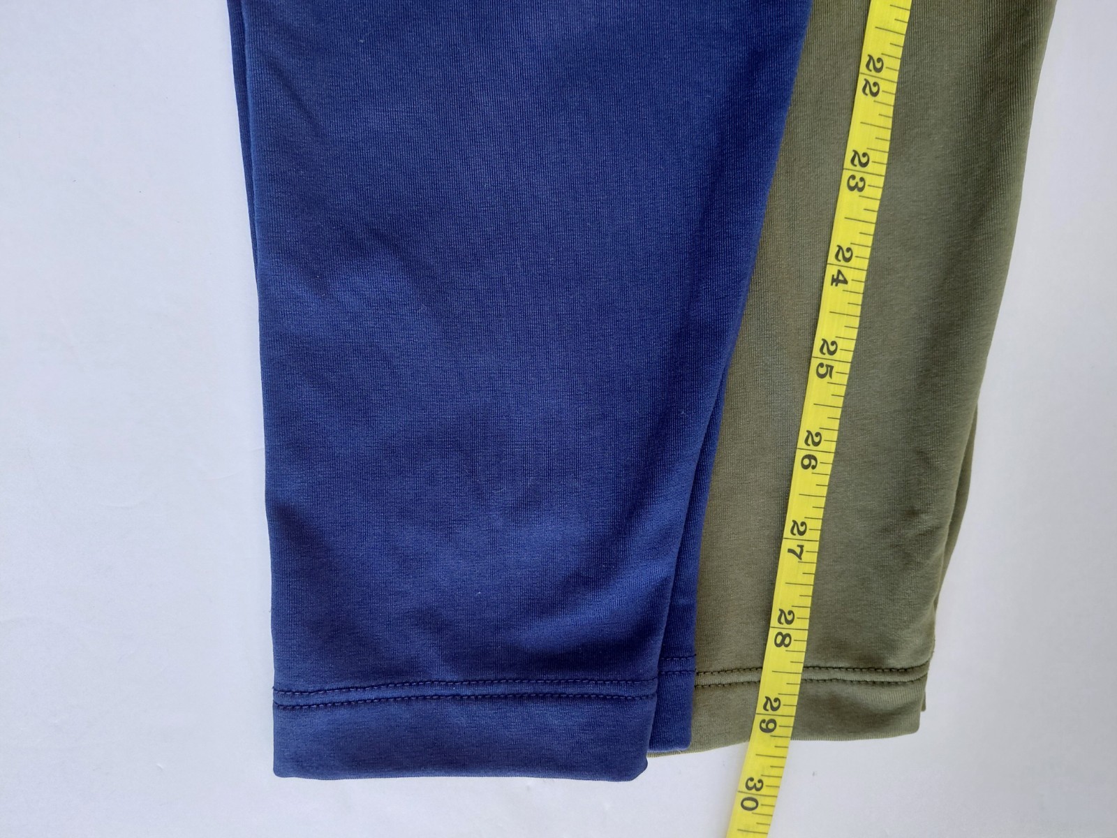 Lapasa 2 Pairs Men’s Base Layer Smooth Feel Long Johns Size S/M
