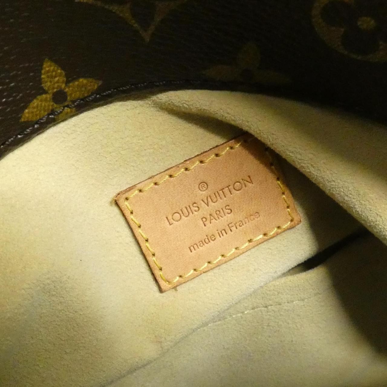 Authentic Louis Vuitton Monogram Artsy MM M40249 Shoulder Bag #270-004-303-9163