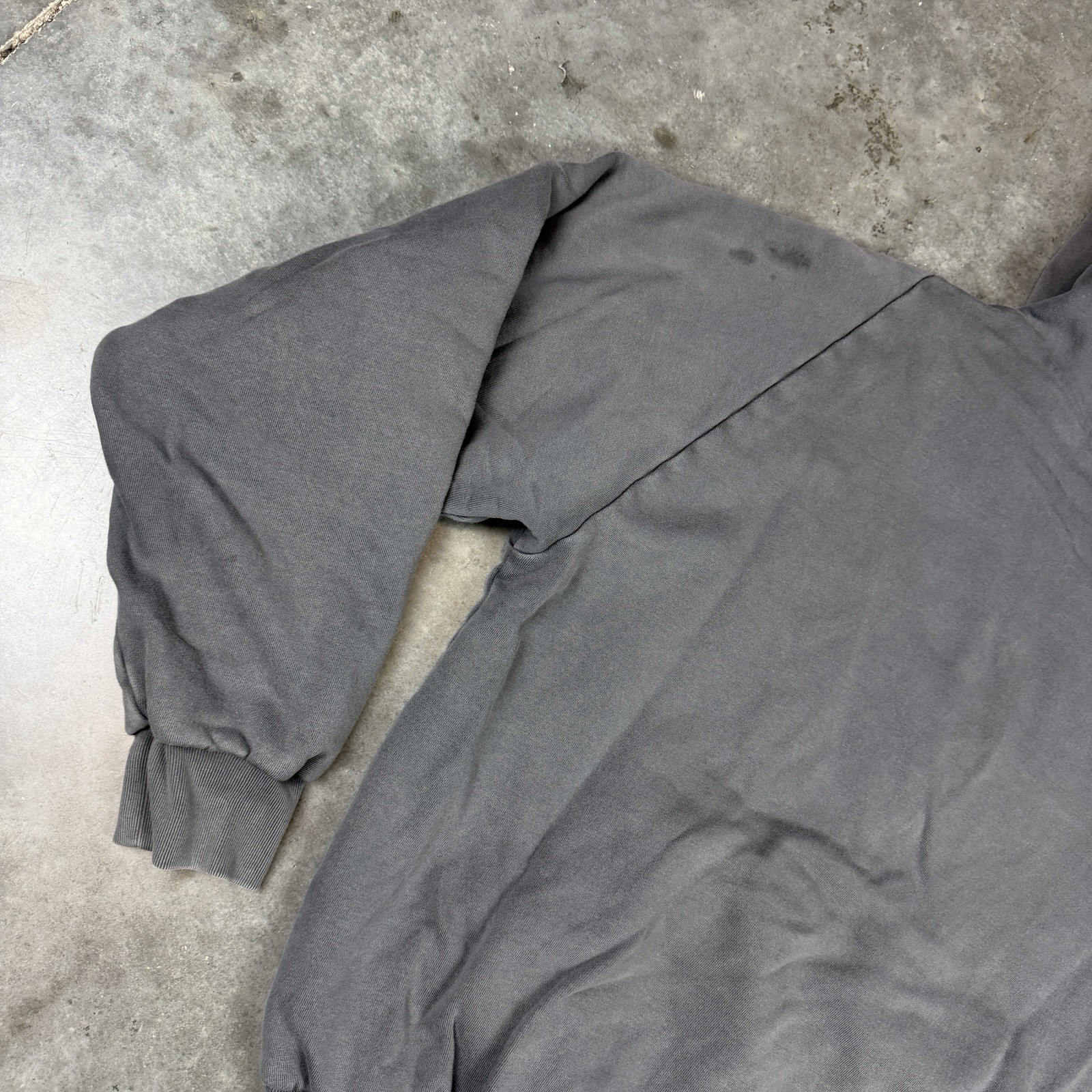 YZY Gap Hoodie Mens Medium Gray Full Zip Boxy Flaws
