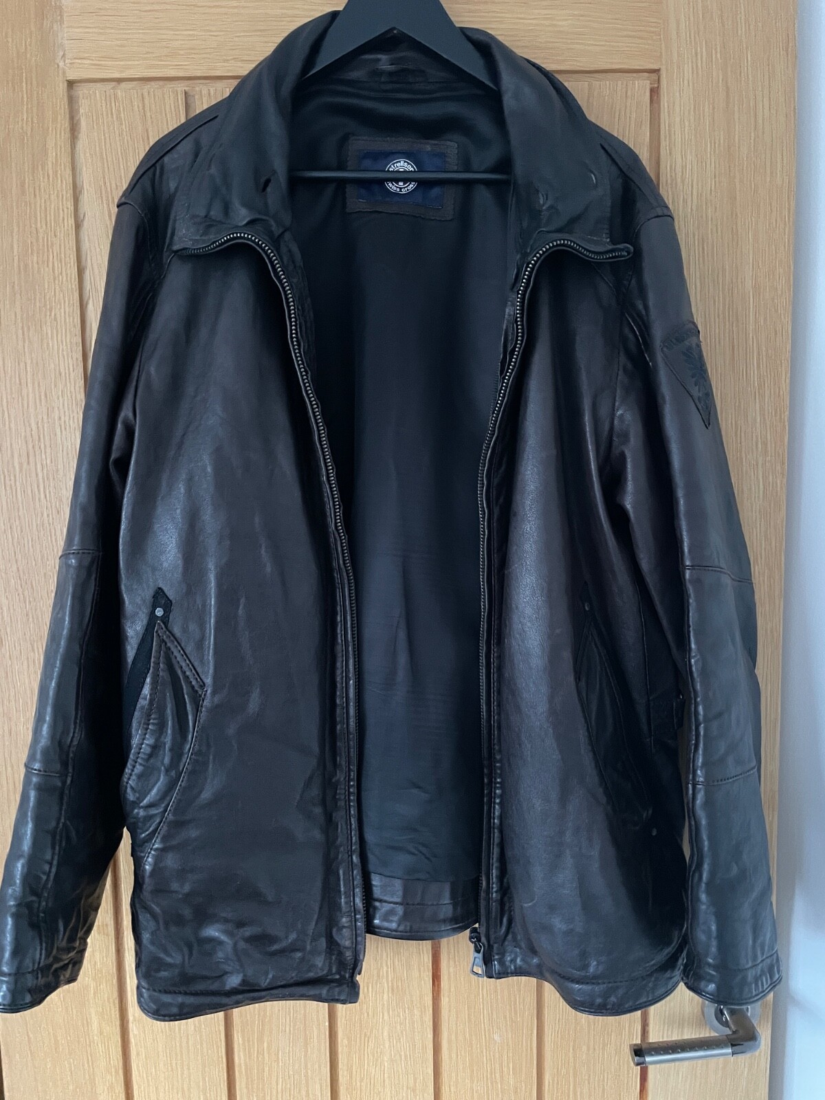 Vintage Brown Strellson Swiss Cross Leather Jacket Coat Size L Large Great Cond
