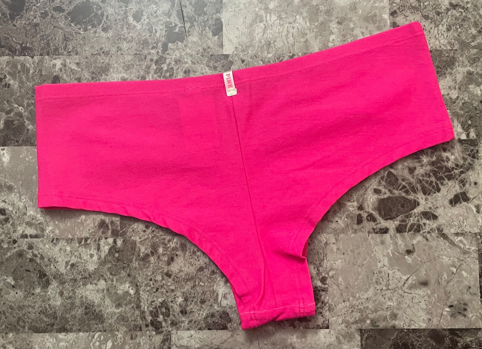 NWT VICTORIA’S SECRET PINK MEDIUM GLITTER LOGO RUCHED BOW RARE CHEEKSTER PANTIES