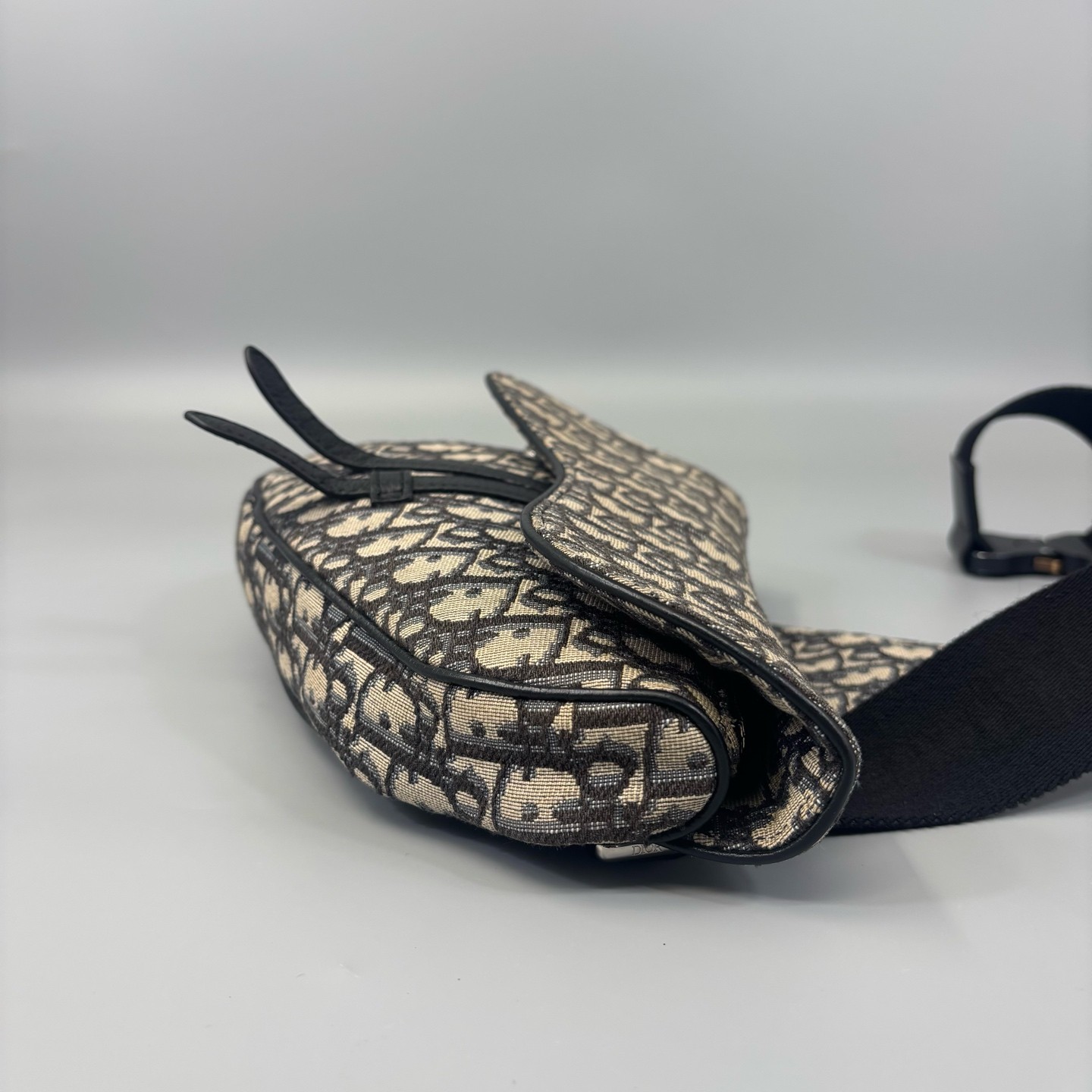 Dior Mans Saddle Bag Black Beige Navy Oblique (mx072426a6r)