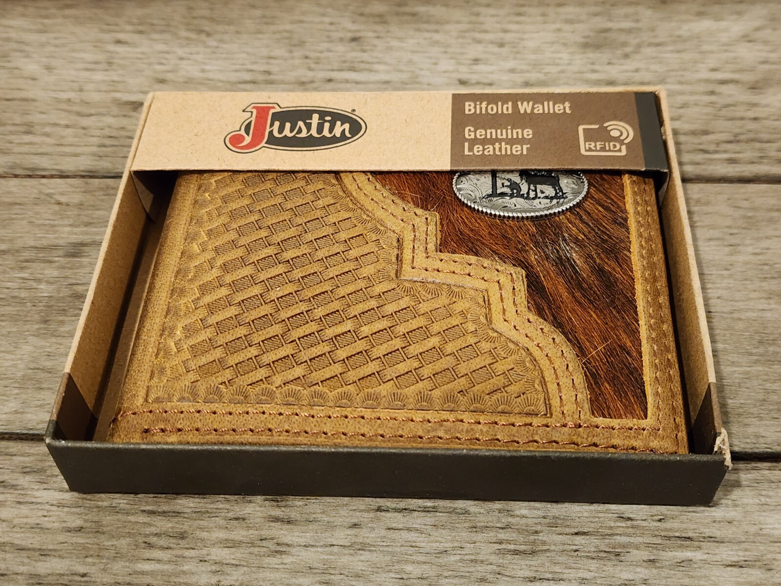 Justin Boots Men’s Praying Cowboy Leather Basketweave Horse Hair Bifold Wallet