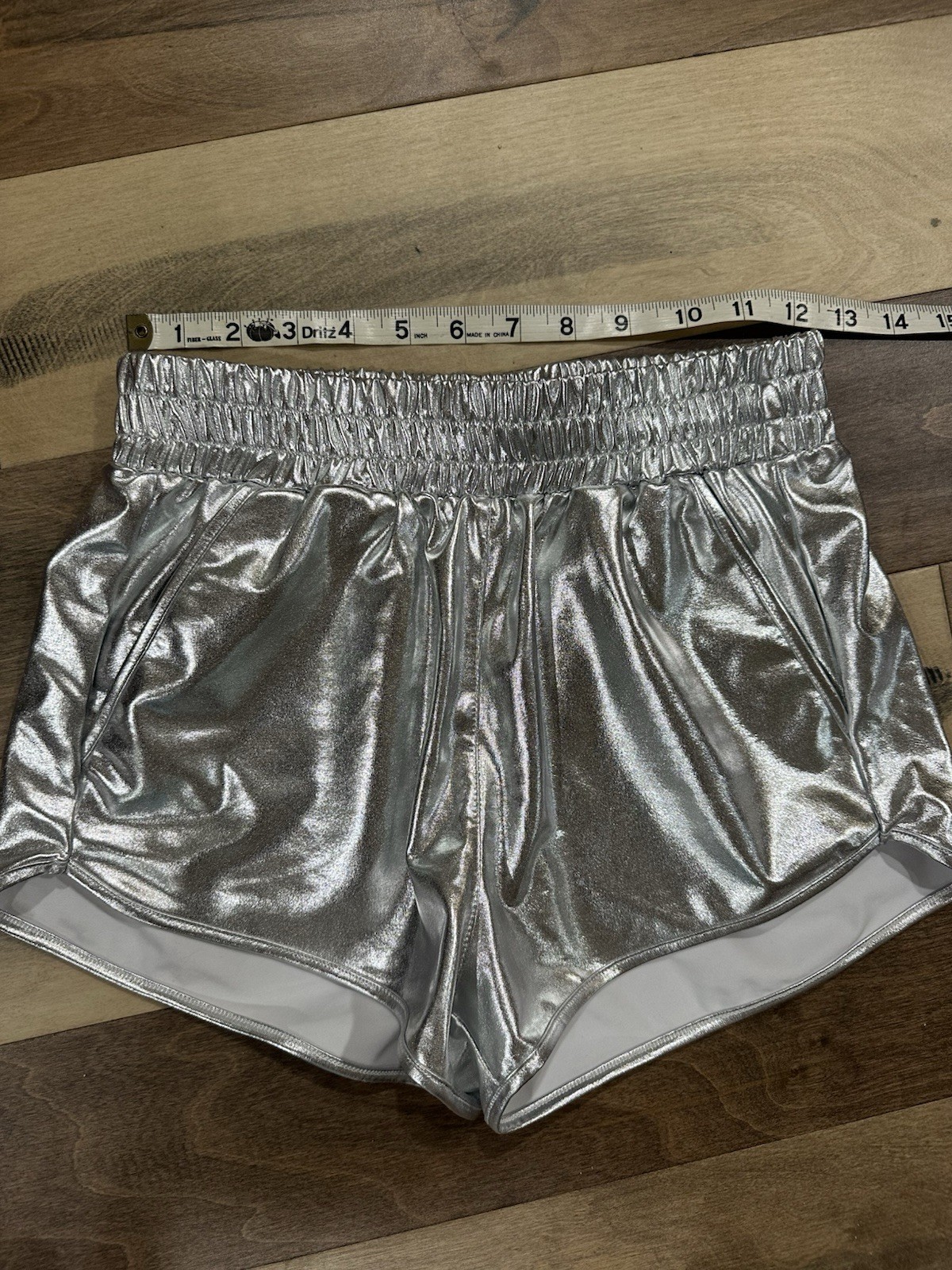 Mens/Unisex M Silver Shiny PVC Vinyl Shimmer Short Shorts. Pockets