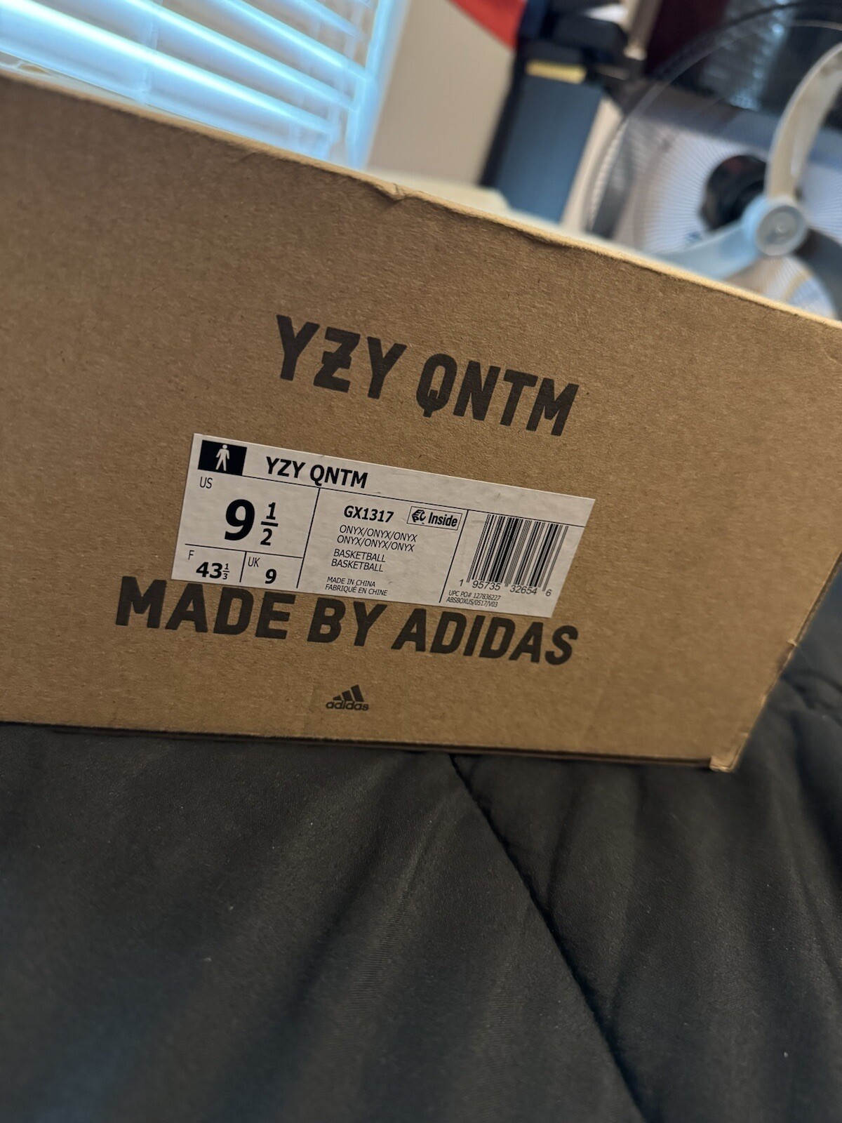 Size 9.5 – adidas Yeezy Quantum Onyx