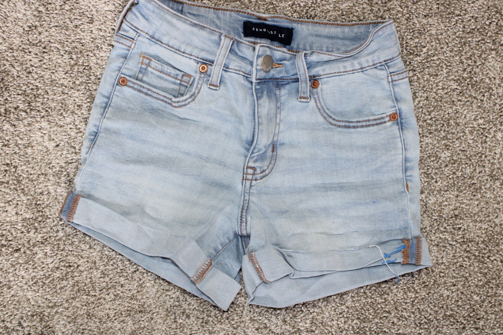 Aeropostale High Rise Midi Jean Short Juniors Size 00 Hand Painted Back Pockets