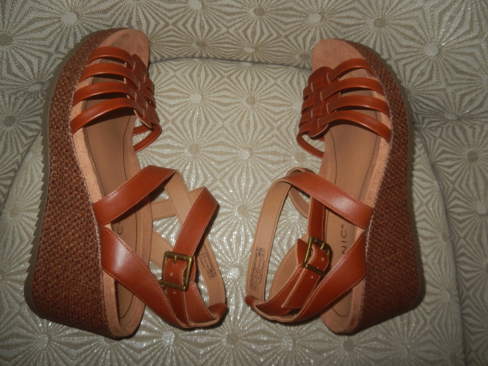 VIONIC Clarissa Raffia Women’s Brown Leather 3″ Wedge Sandals 11M $125. NWOB