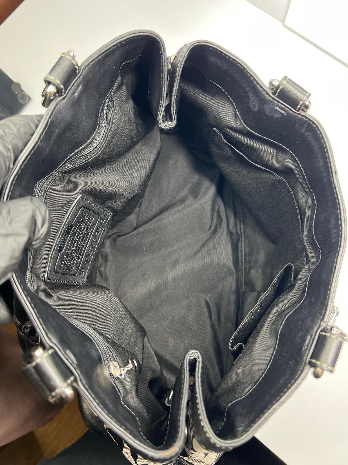 🖤 ​​​​Bolso Tote Coach Signature con Hebilla – Estilo Vintage Y2K 🖤