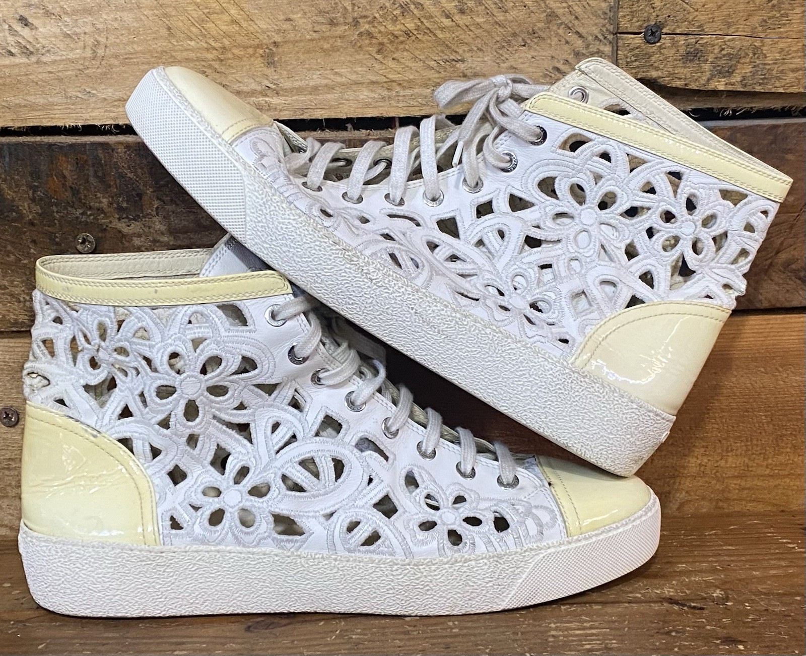 CHANEL Beige Patent Leather Laser Cut Floral Hi top Sneakers Women Sz 39 Italy
