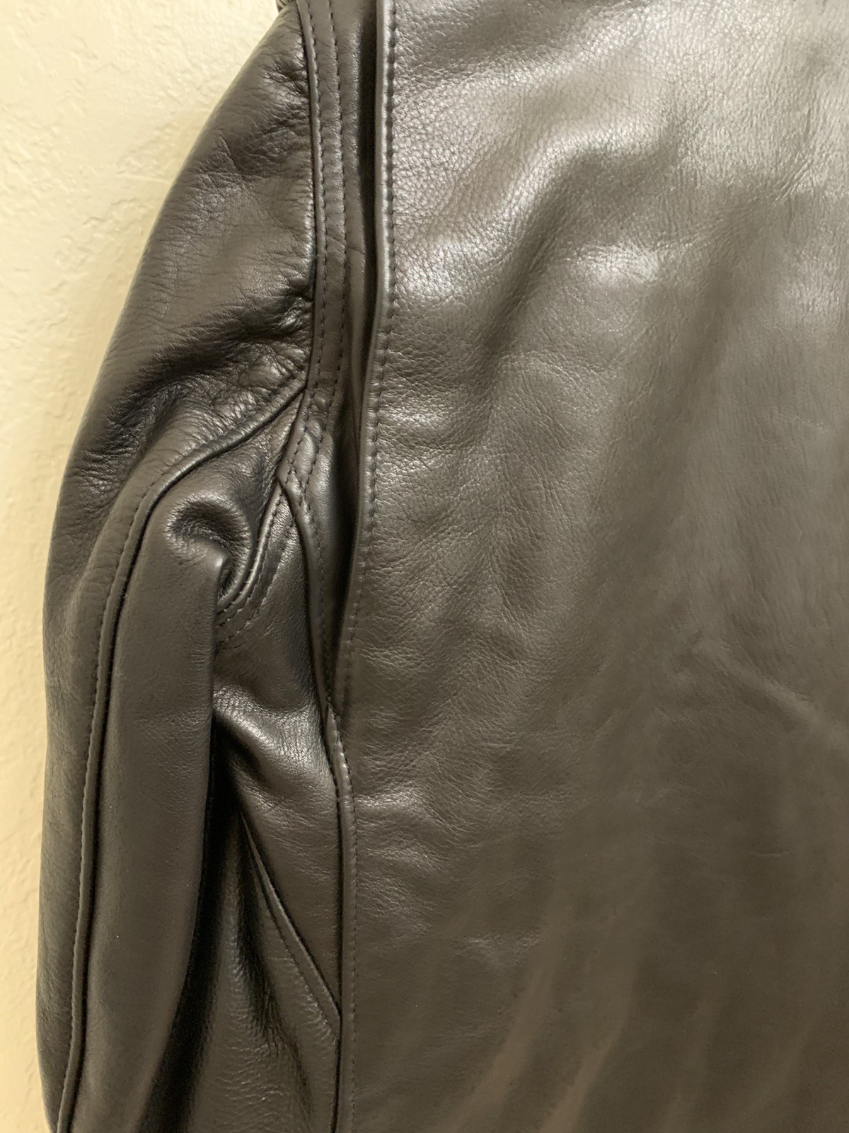 Schott Perfecto 519 Leather Jacket Size Medium