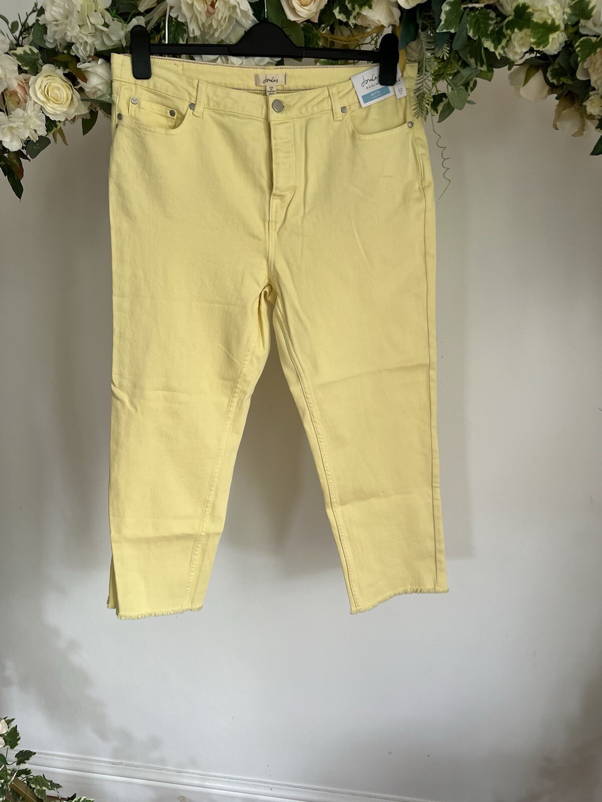 JOULES Bette Jeans Size 20 Lemon Yellow Denim Slim Straight Cropped Leg NEW