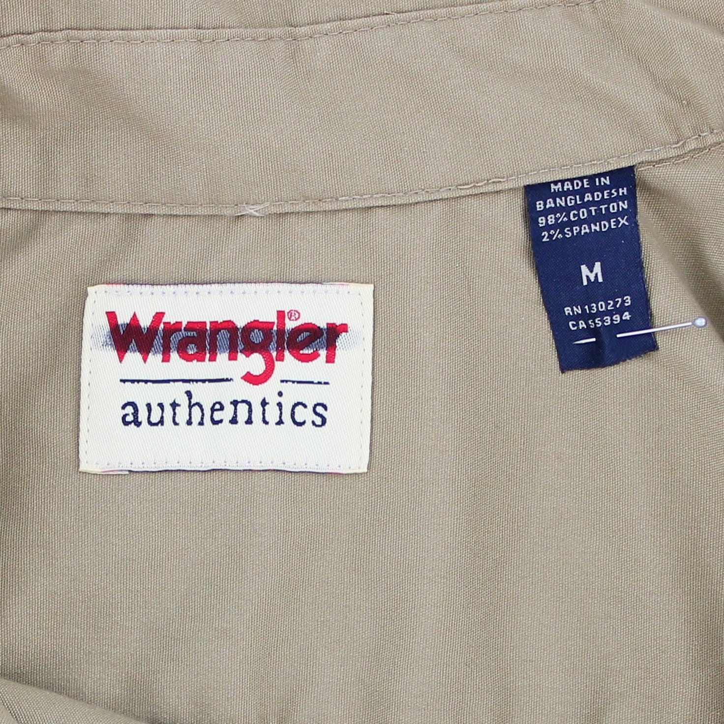 Wrangler Authentics Collared Shirt, Men’s 2 Pocket Long Sleeve Button Up Shirt