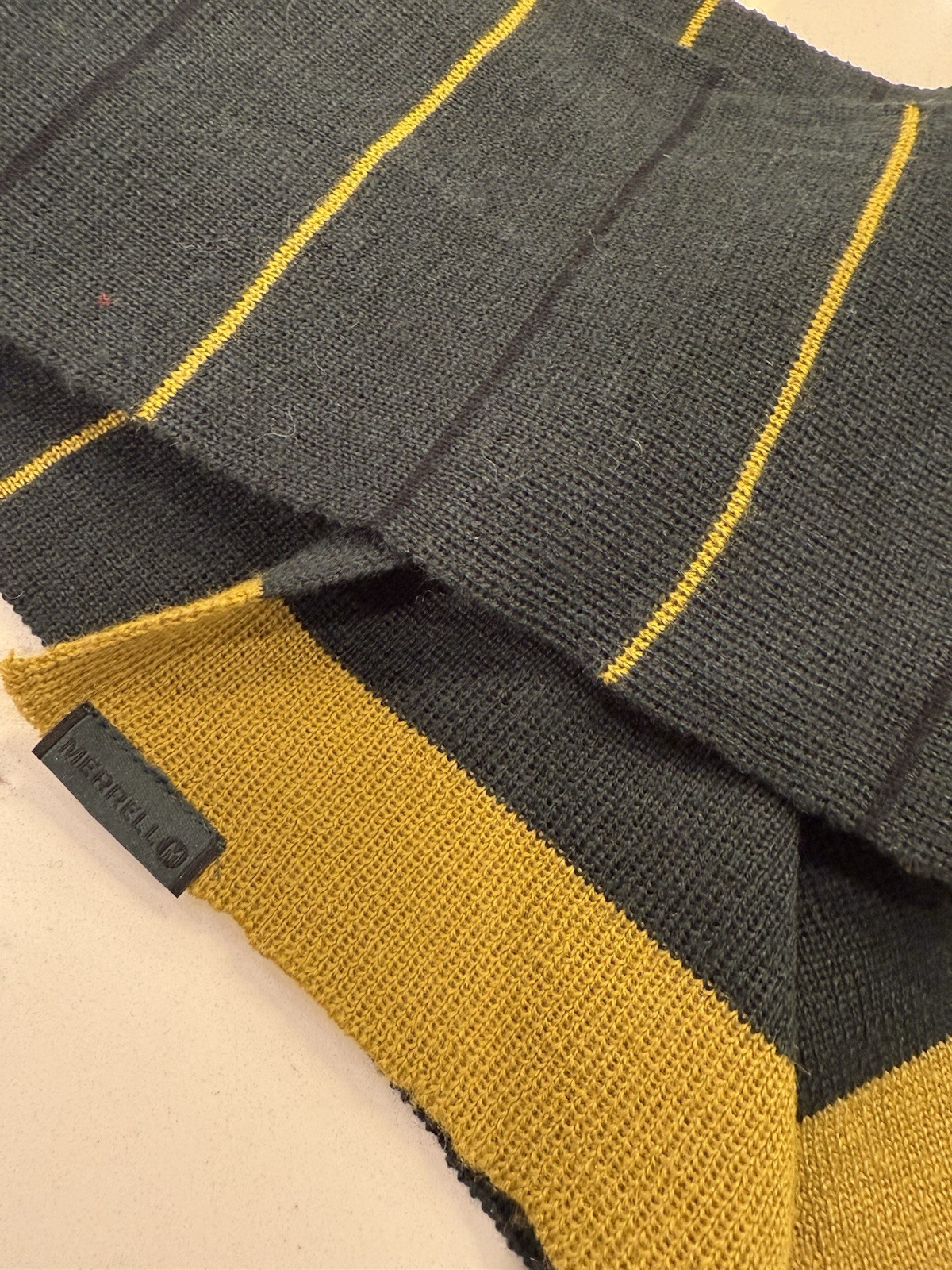 Merrell Unisex Wool Mix Scarf Stripes Multicolored 6/64 Inches Long EUC