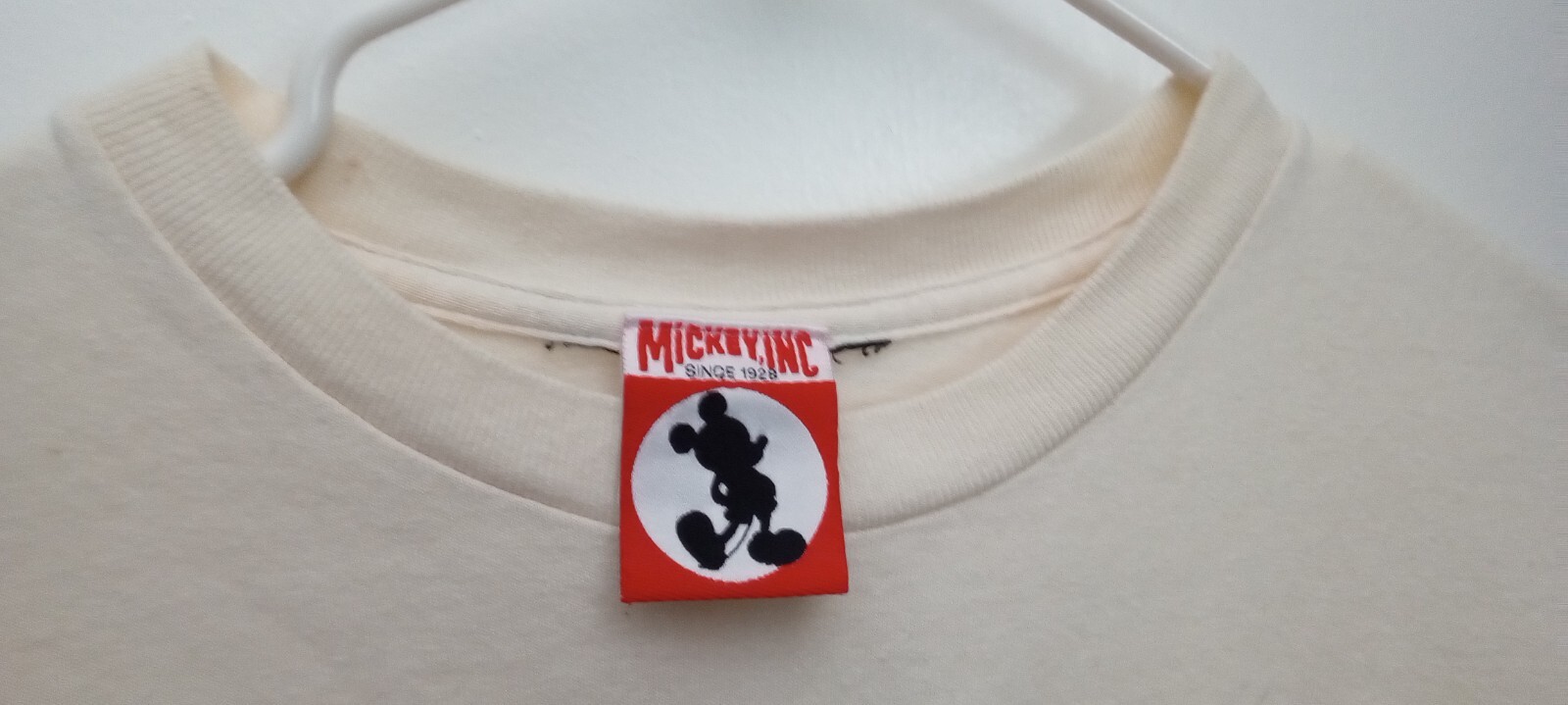 VTG Disney The Lion King Timon & Pumbaa Embordered Single Stitch Pocket T Shirt