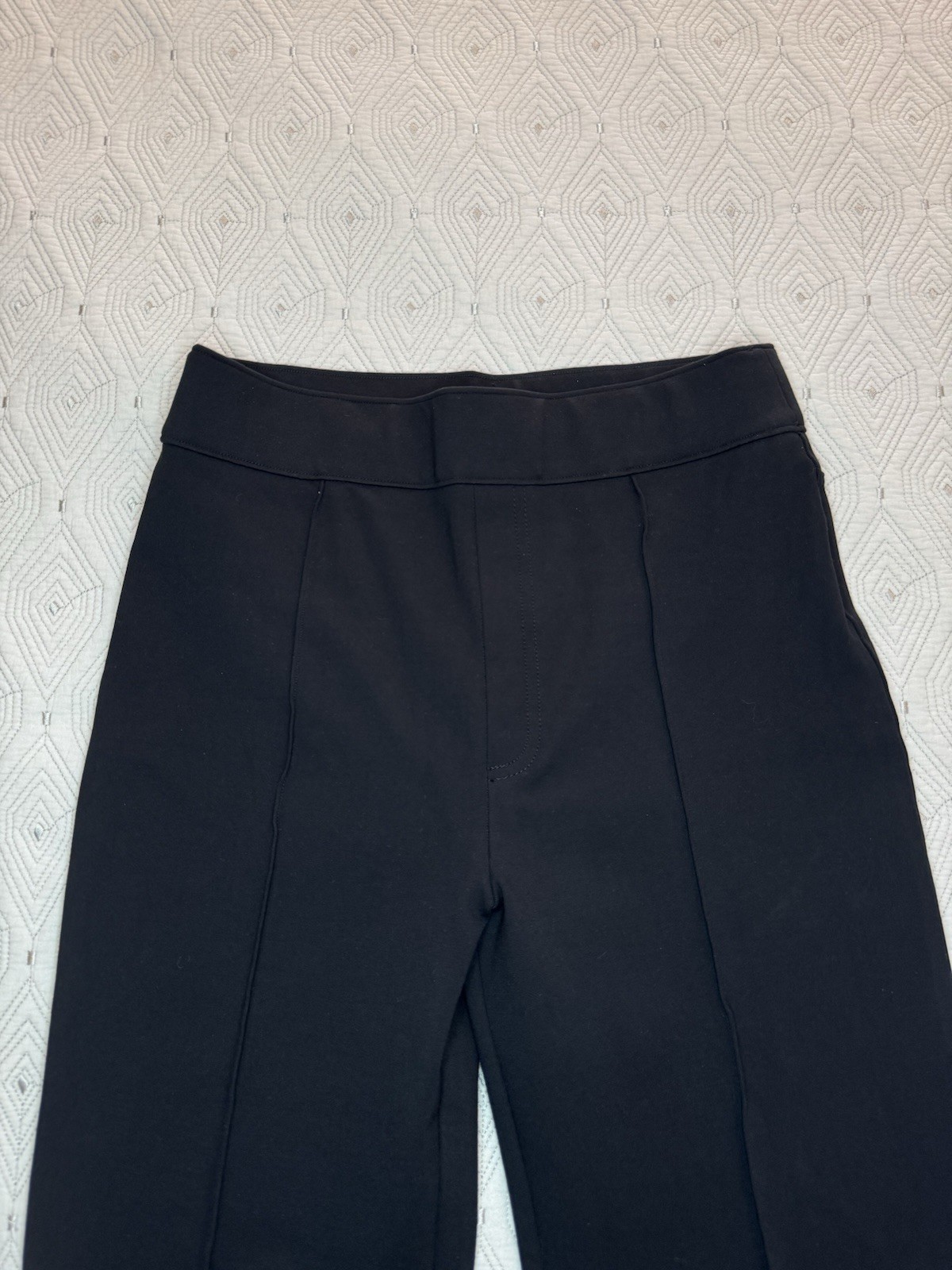 Spanx The Perfect Pant Hi-Rise Flare Black Size Medium Stretchy Pull On
