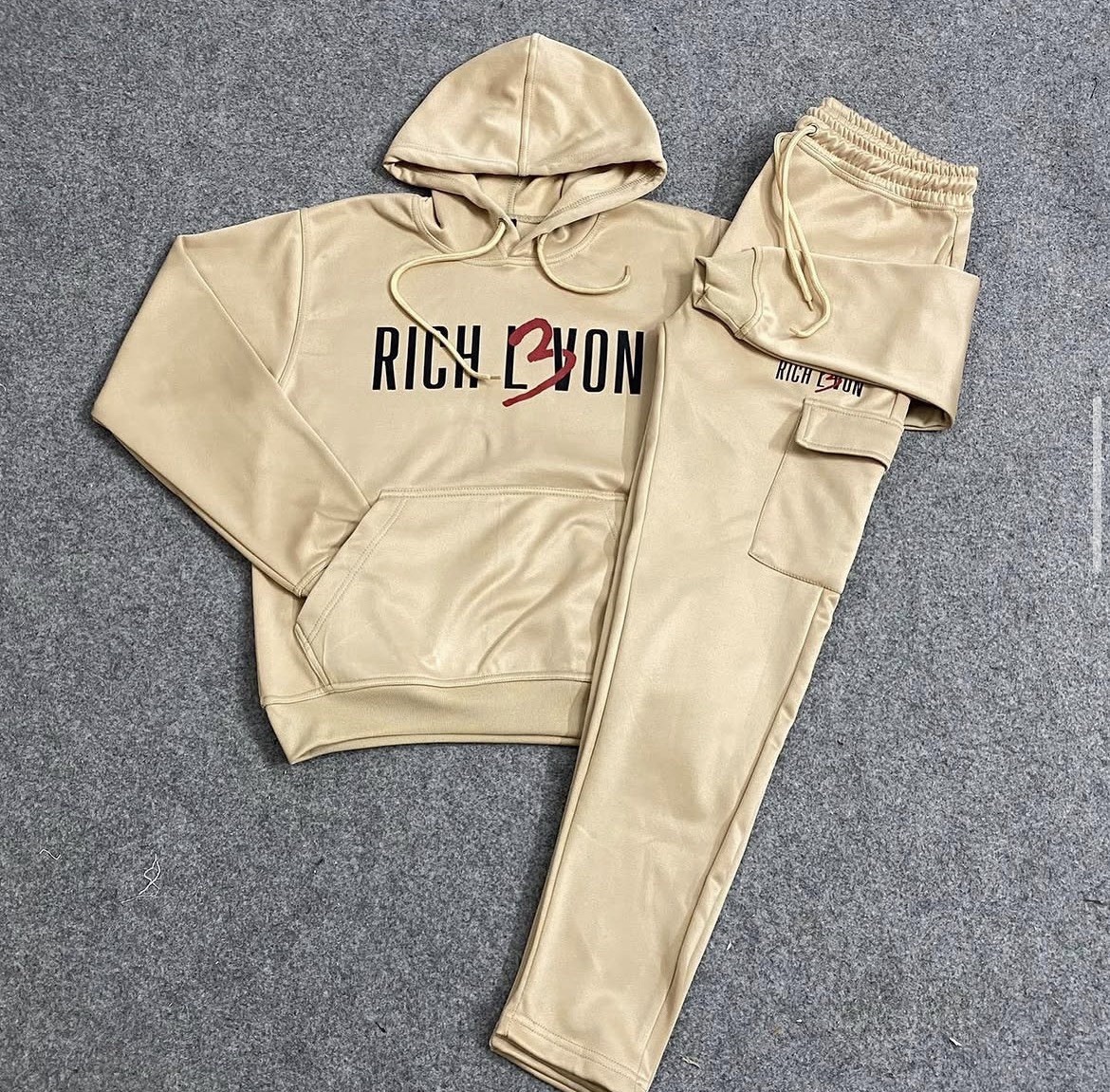 Rich L3von Sweatsuit