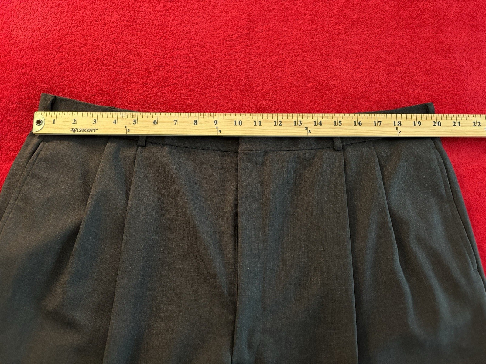 Southwick 48R 3-ROLL-2 100% Wool 2-piece Suit SOLID GRAY 40×29.5 Made in USA EUC