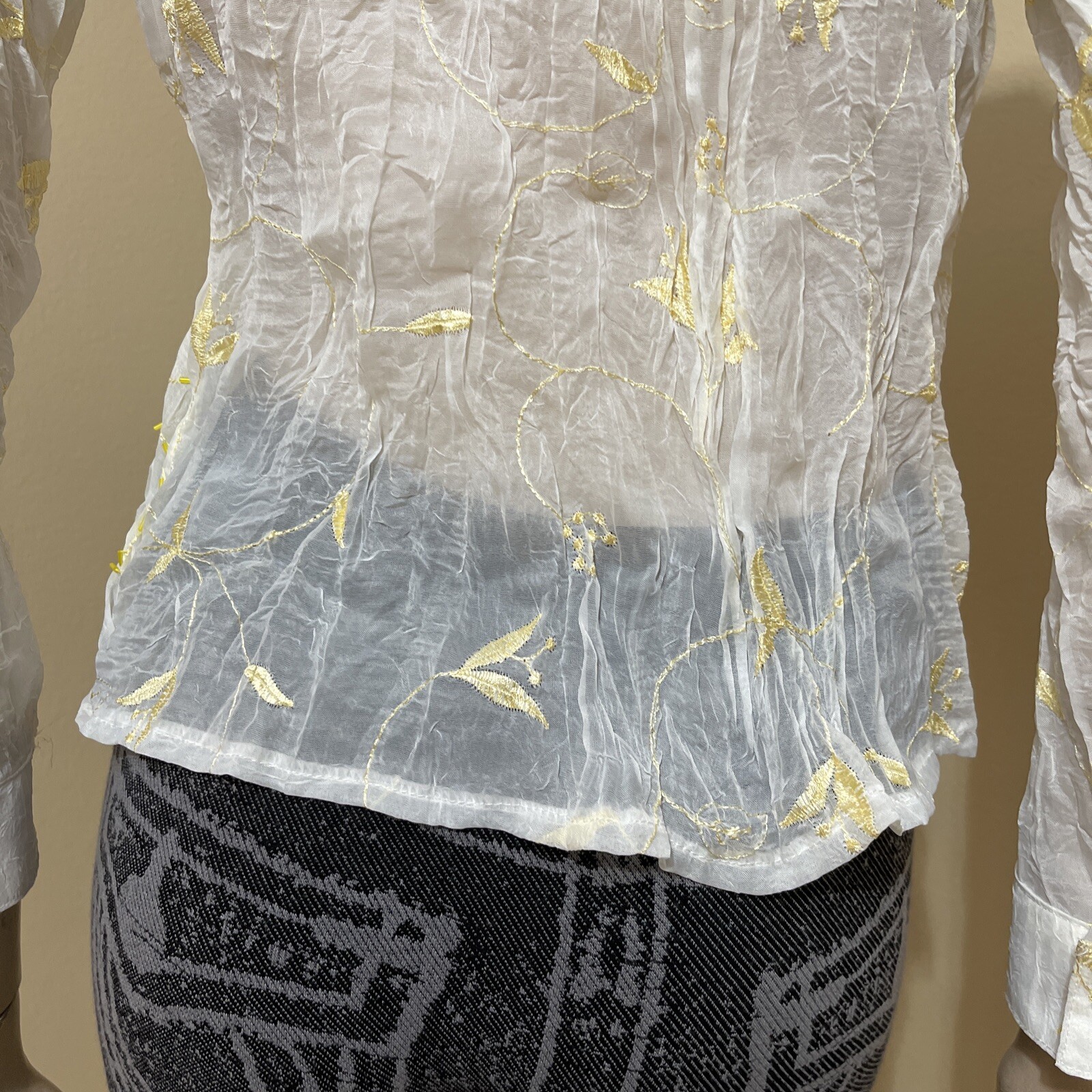 Women’s Ivory Polyester Sheer Yellow Embroidering Beaded Size L Button Up Top
